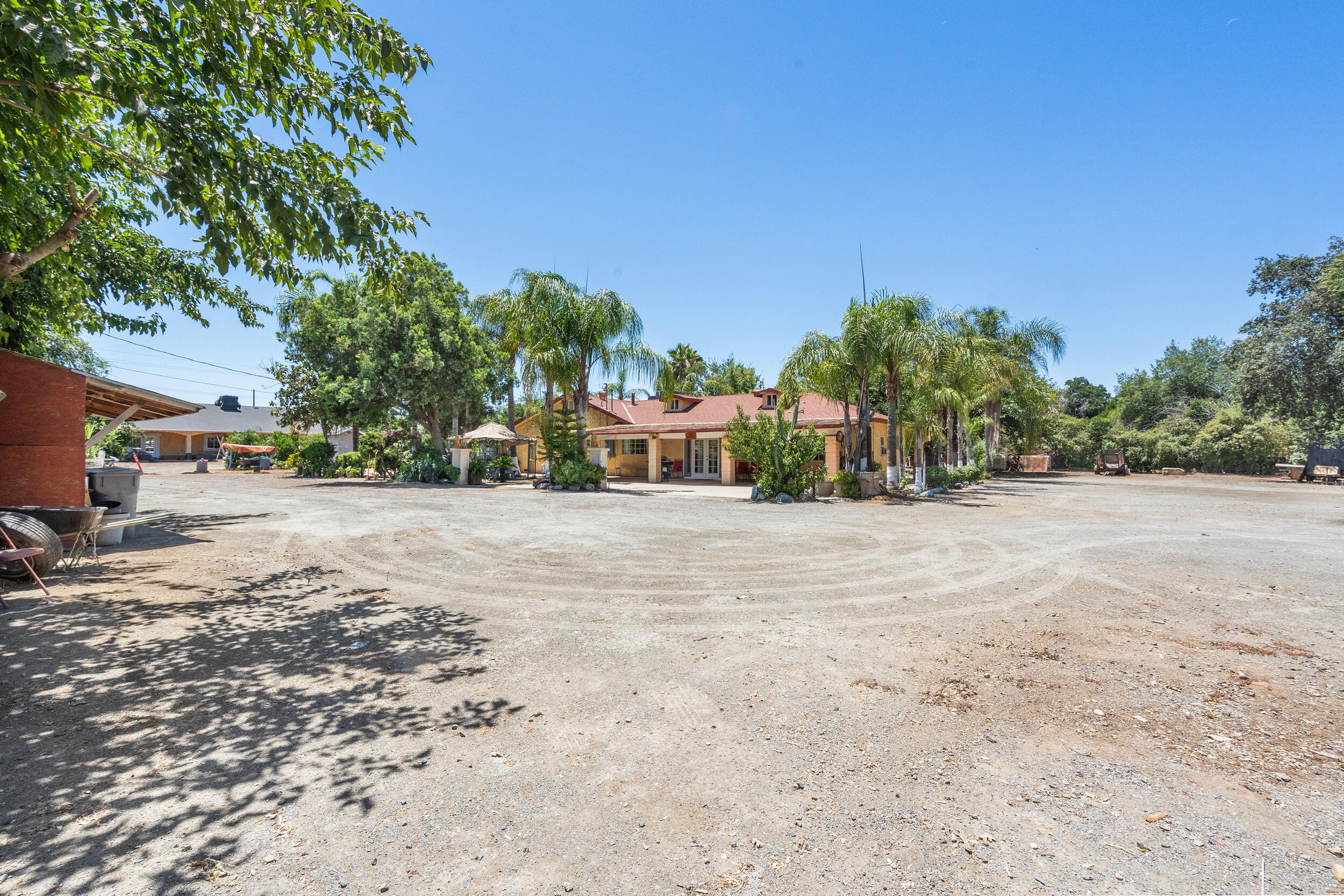 23448 Avenue 96, Terra Bella, CA 93270