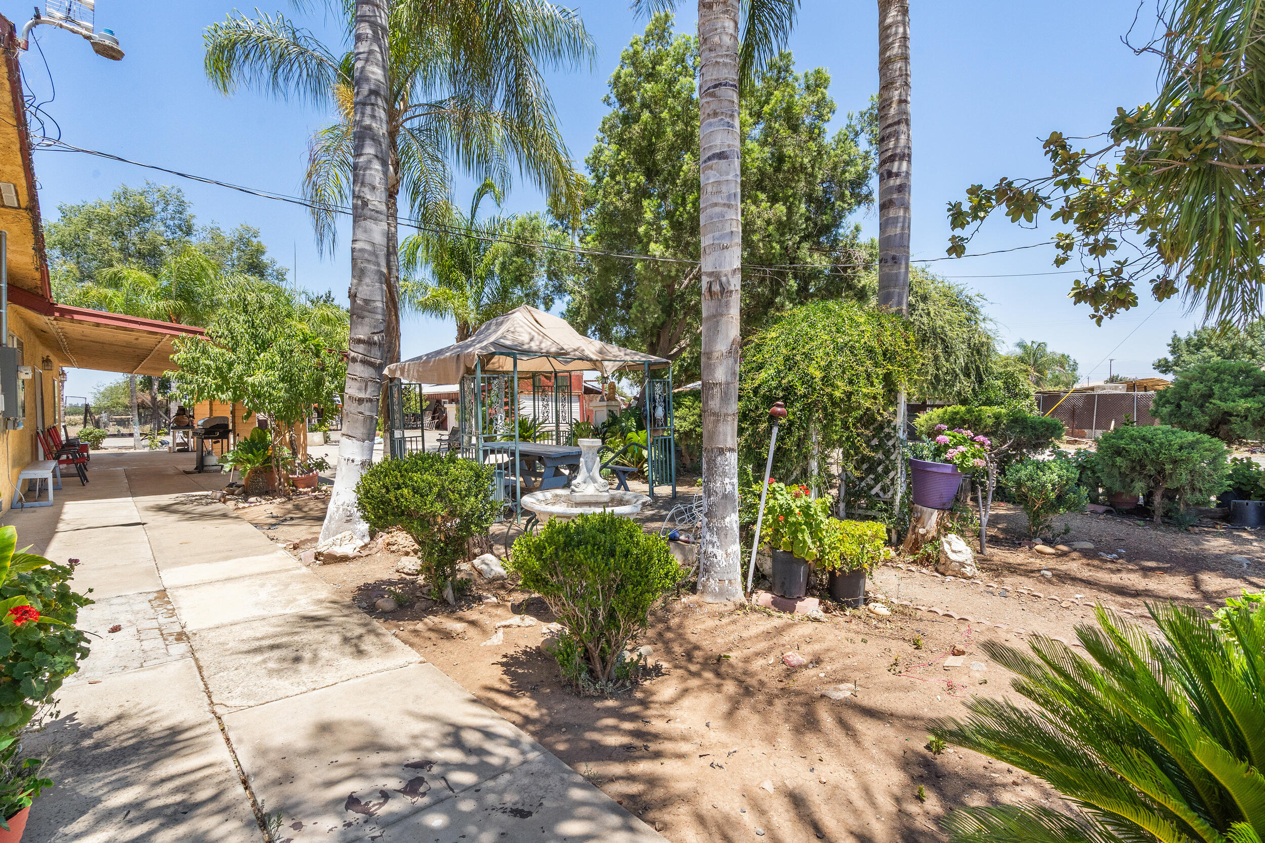 23448 Avenue 96, Terra Bella, CA 93270