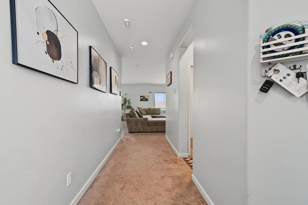 1309 Eagle Creek St, Bakersfield, CA 93307