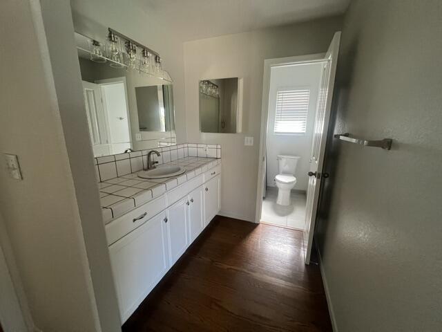 3533 W Whitendale Ave, Visalia, CA 93277