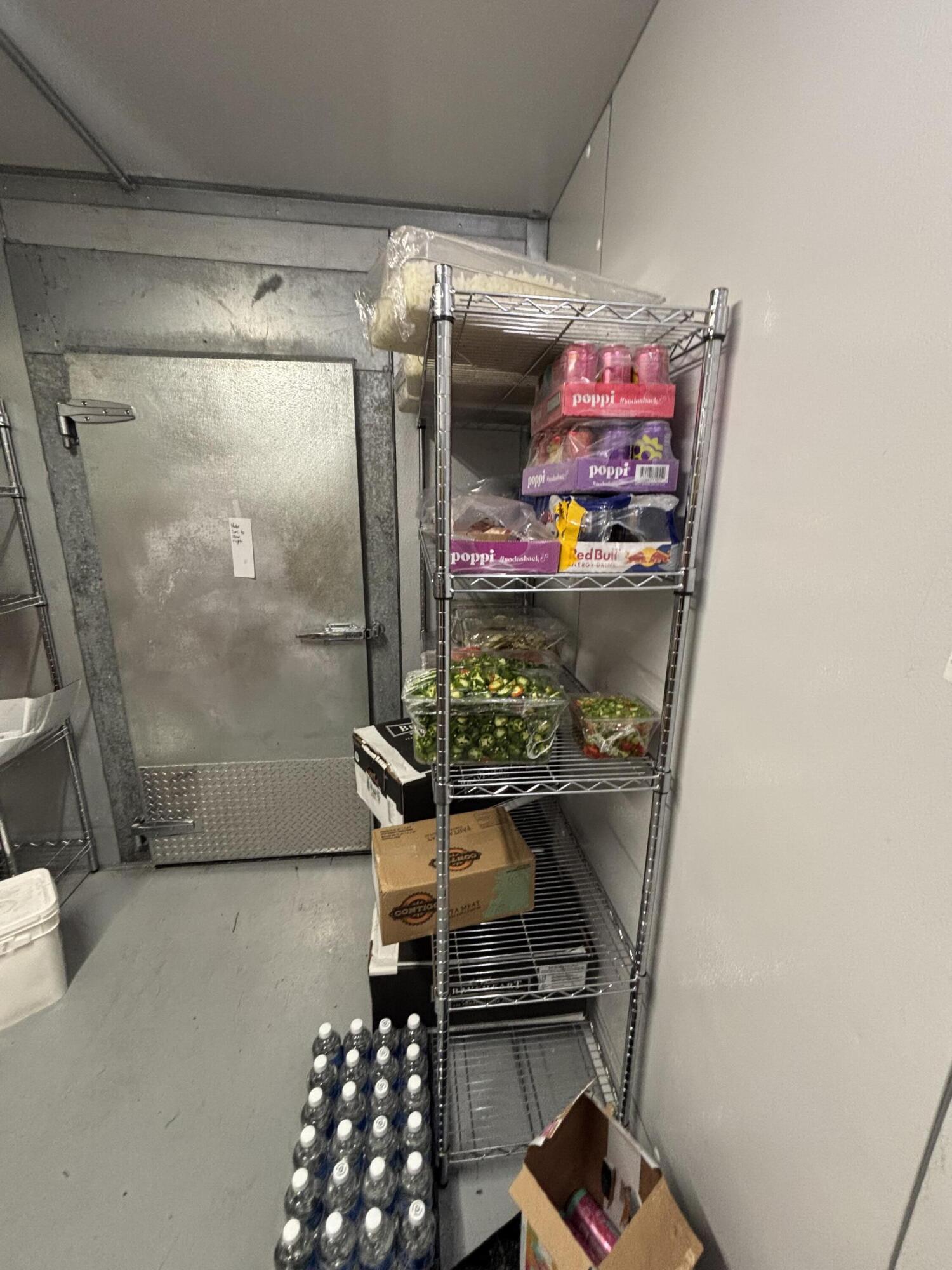 714 S Mooney Blvd, Visalia, CA 93277