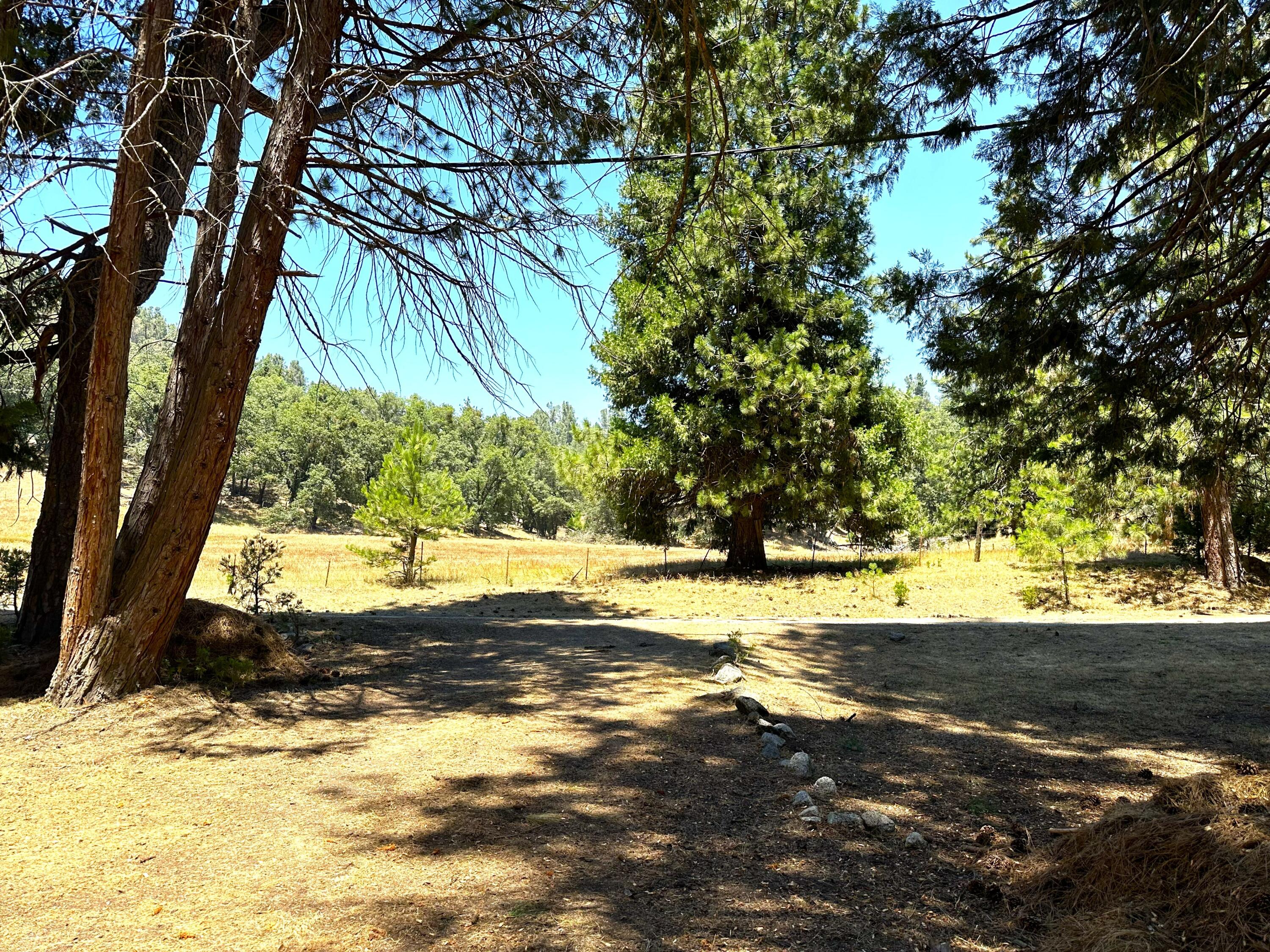 18 White River Road, California Hot Springs, CA 93207