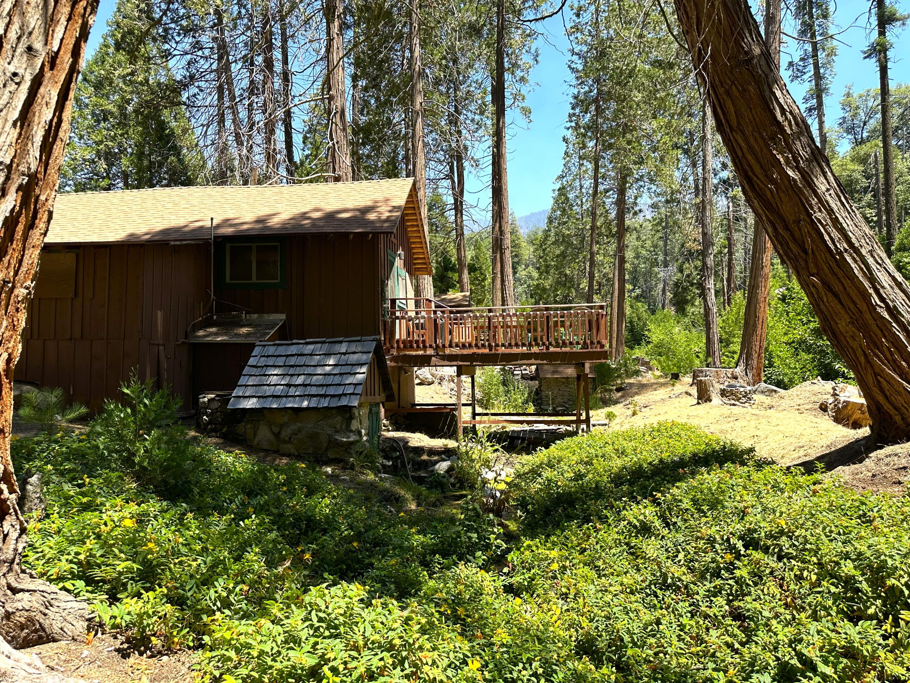18 White River Road, California Hot Springs, CA 93207