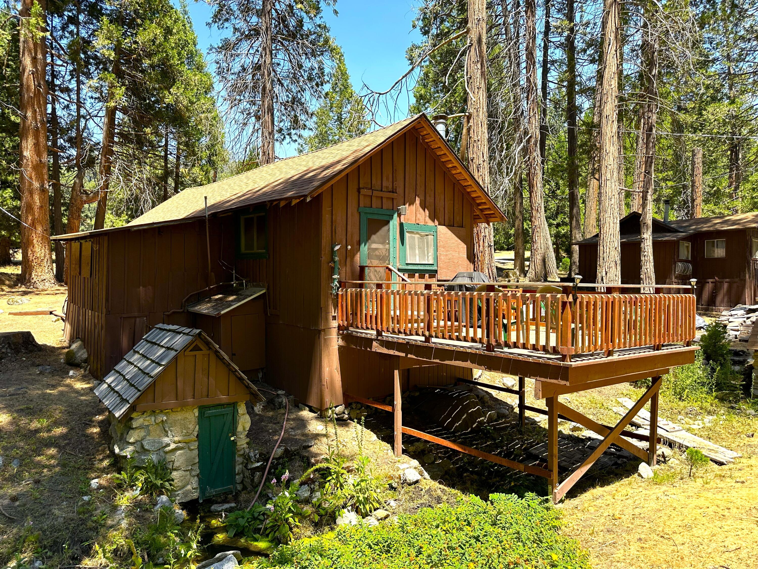 18 White River Road, California Hot Springs, CA 93207
