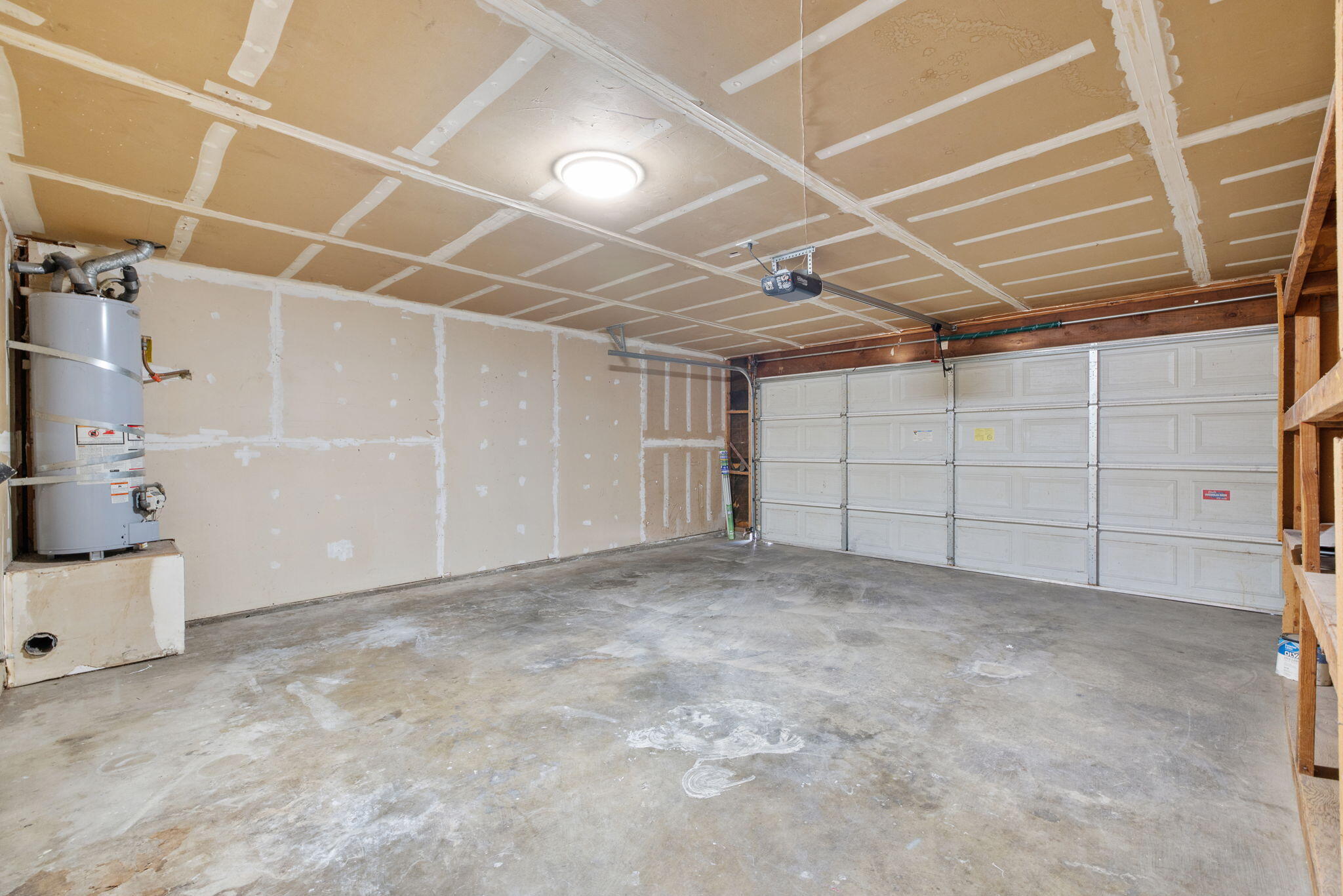 1429 E Sunnyview Ave, Visalia, CA 93292