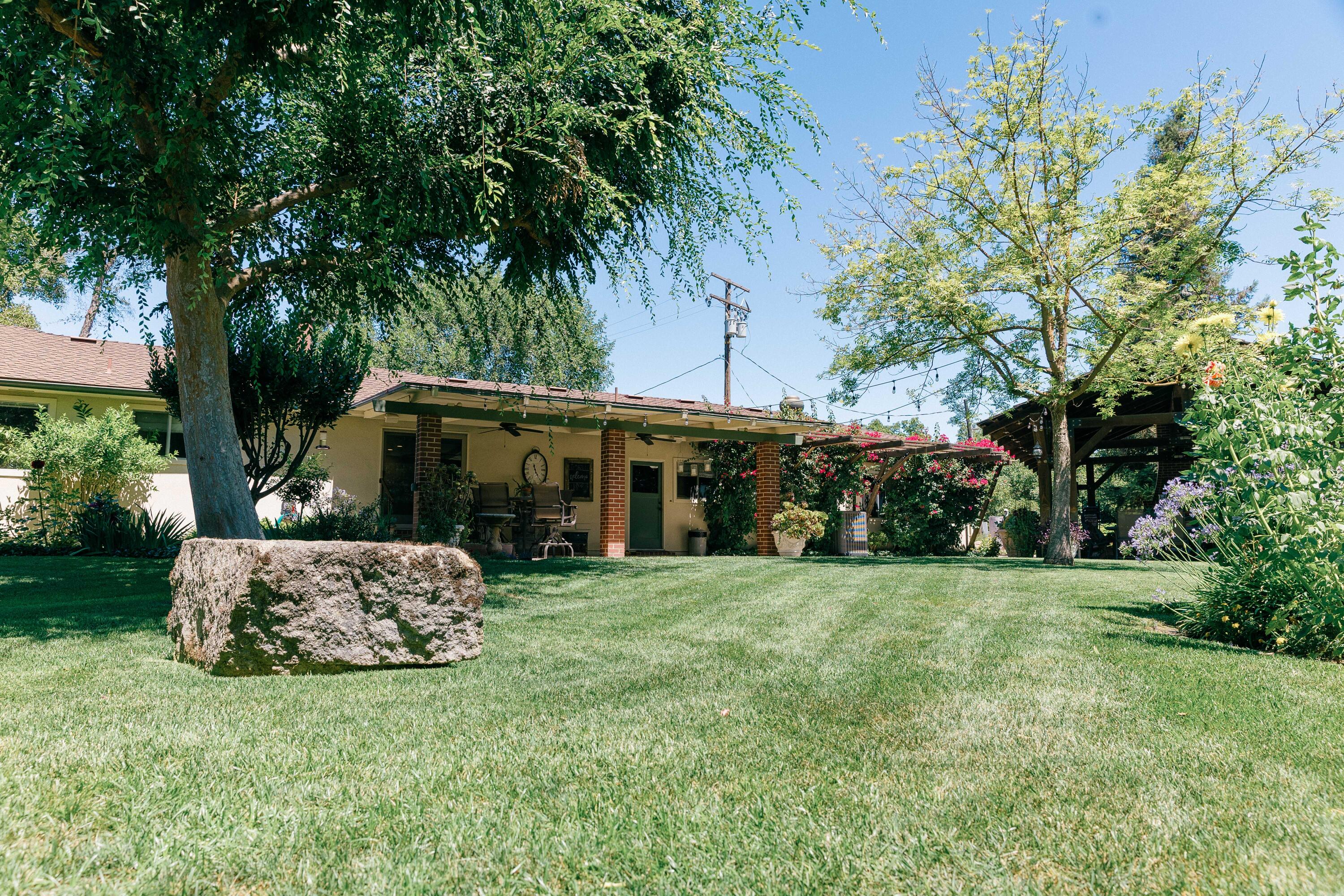 23894 Rd 126, Tulare, CA 93274