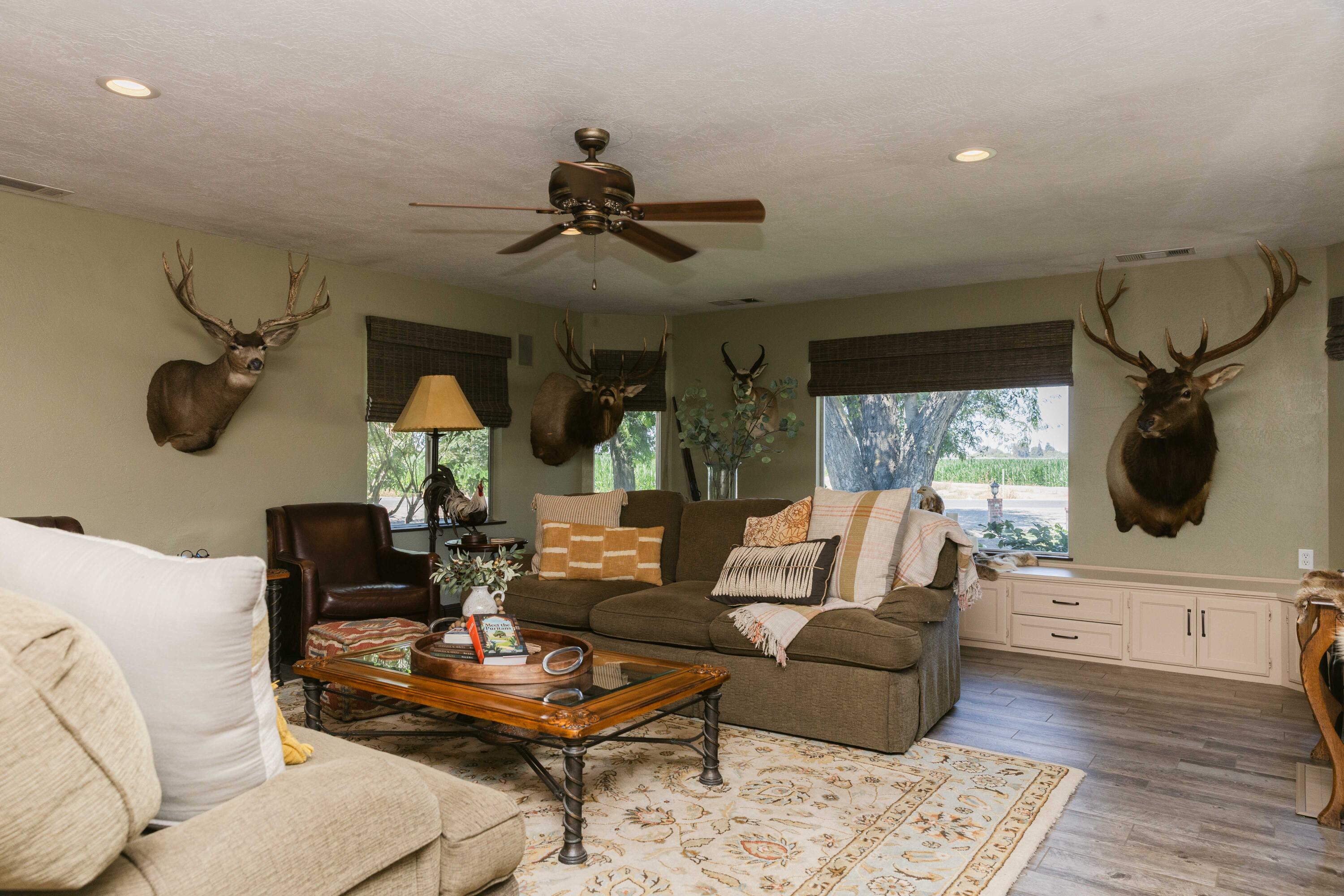 23894 Rd 126, Tulare, CA 93274