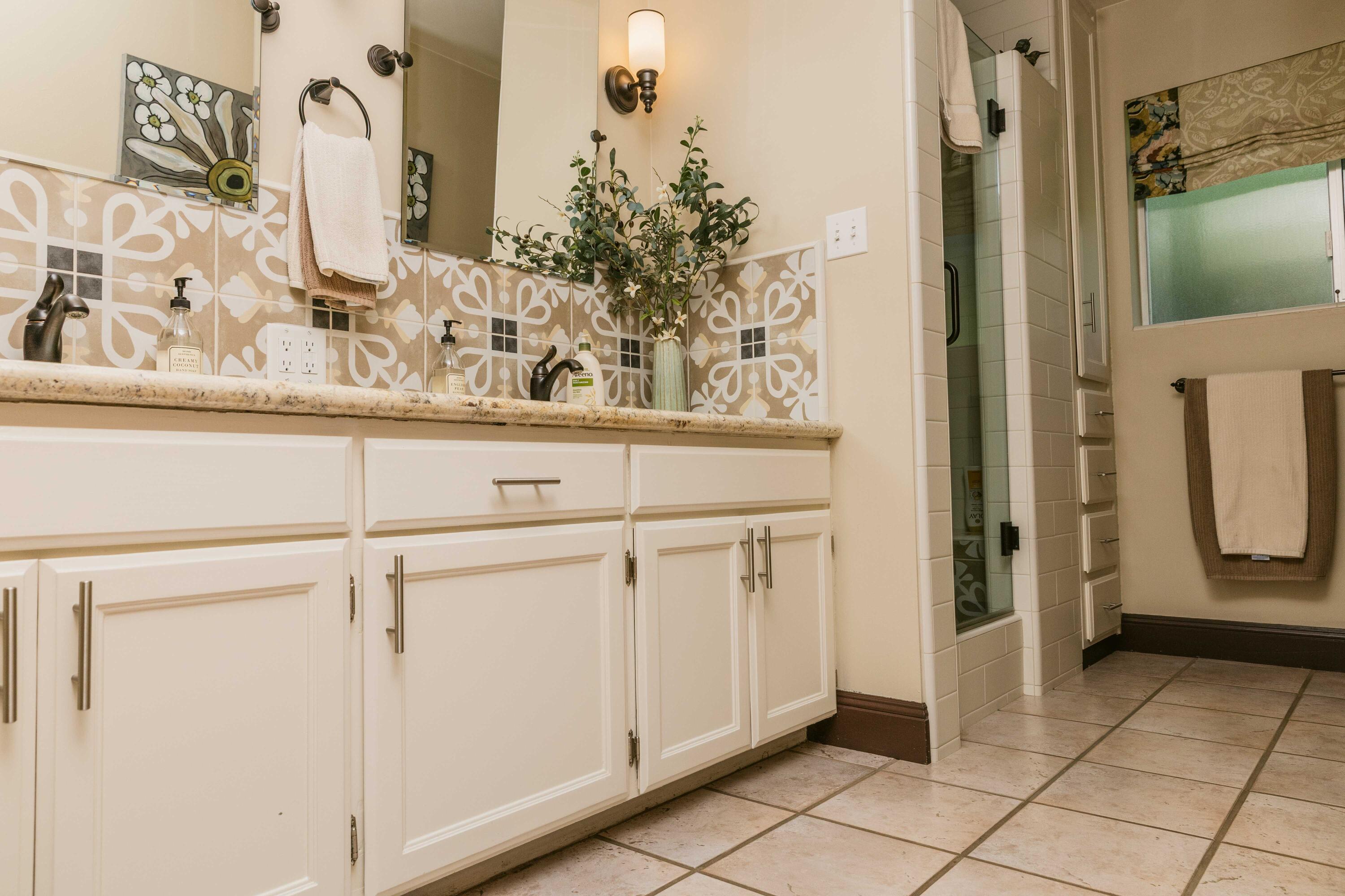 23894 Rd 126, Tulare, CA 93274