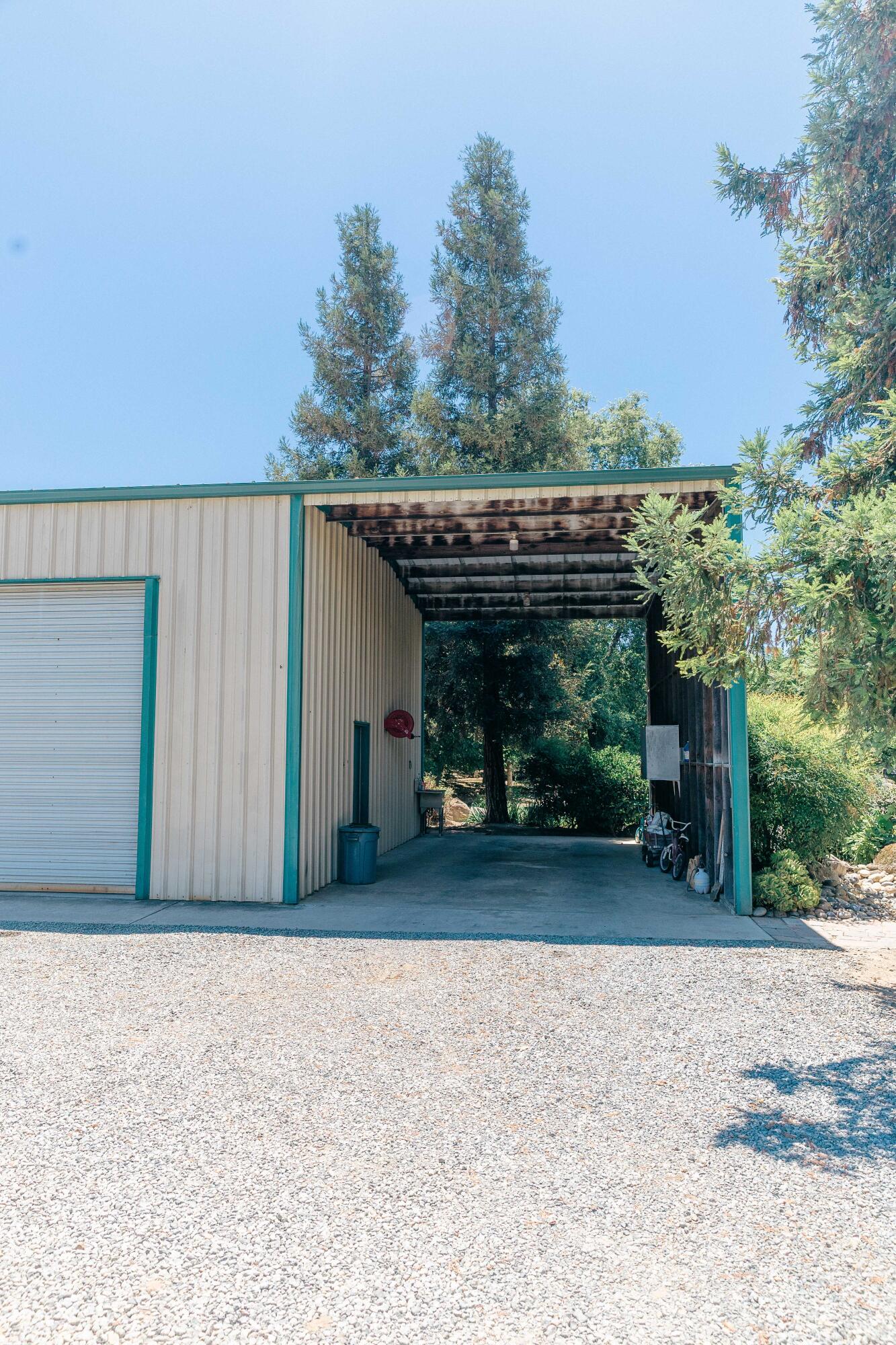 23894 Rd 126, Tulare, CA 93274