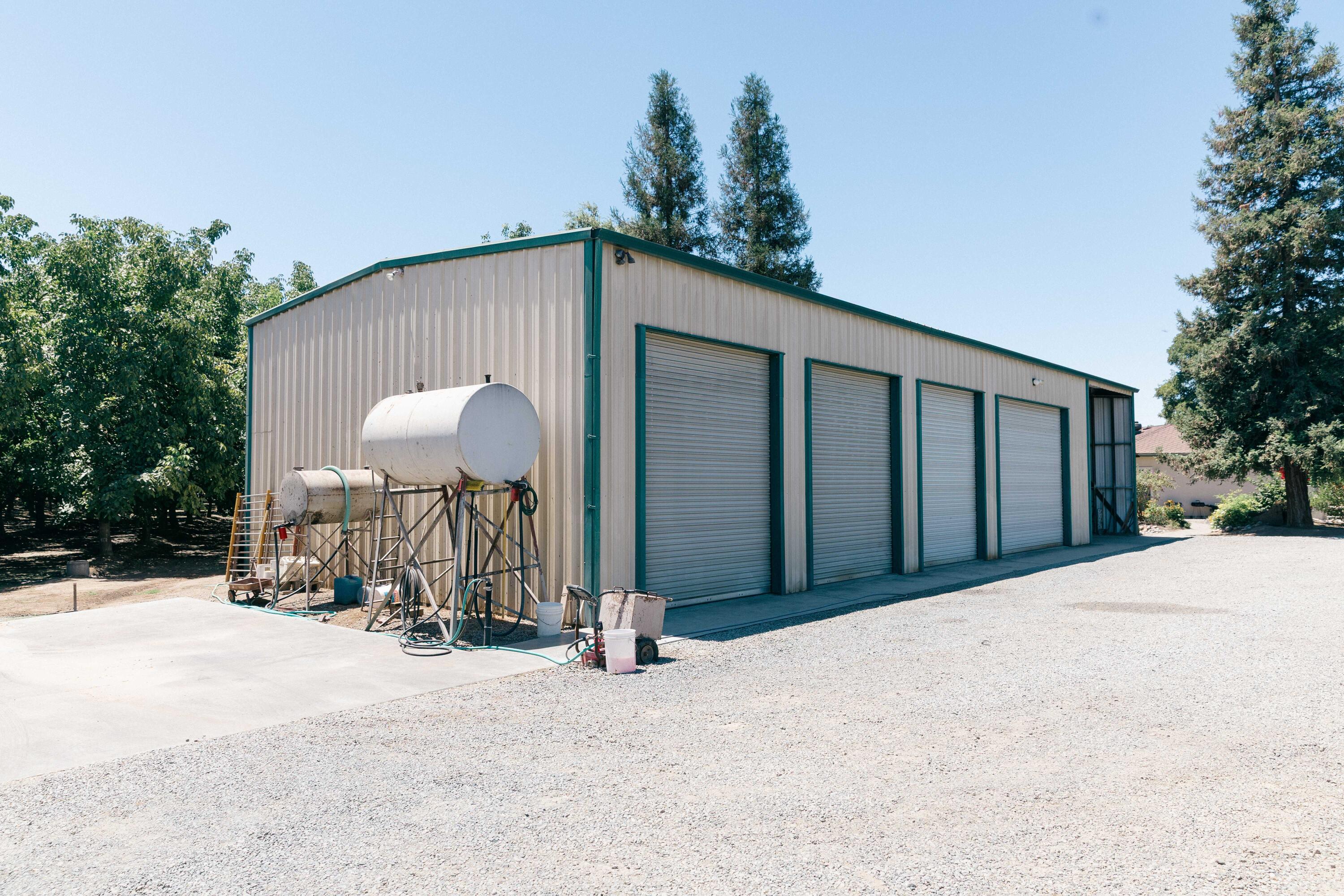 23894 Rd 126, Tulare, CA 93274