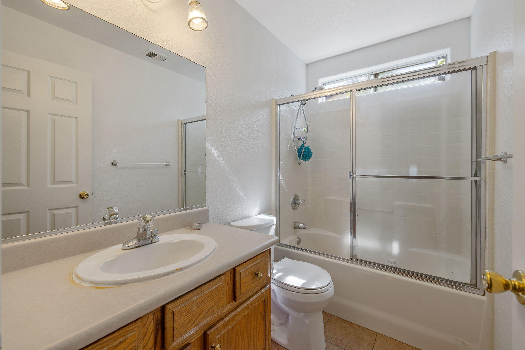 3936 W Delta Ave, Visalia, CA 93291
