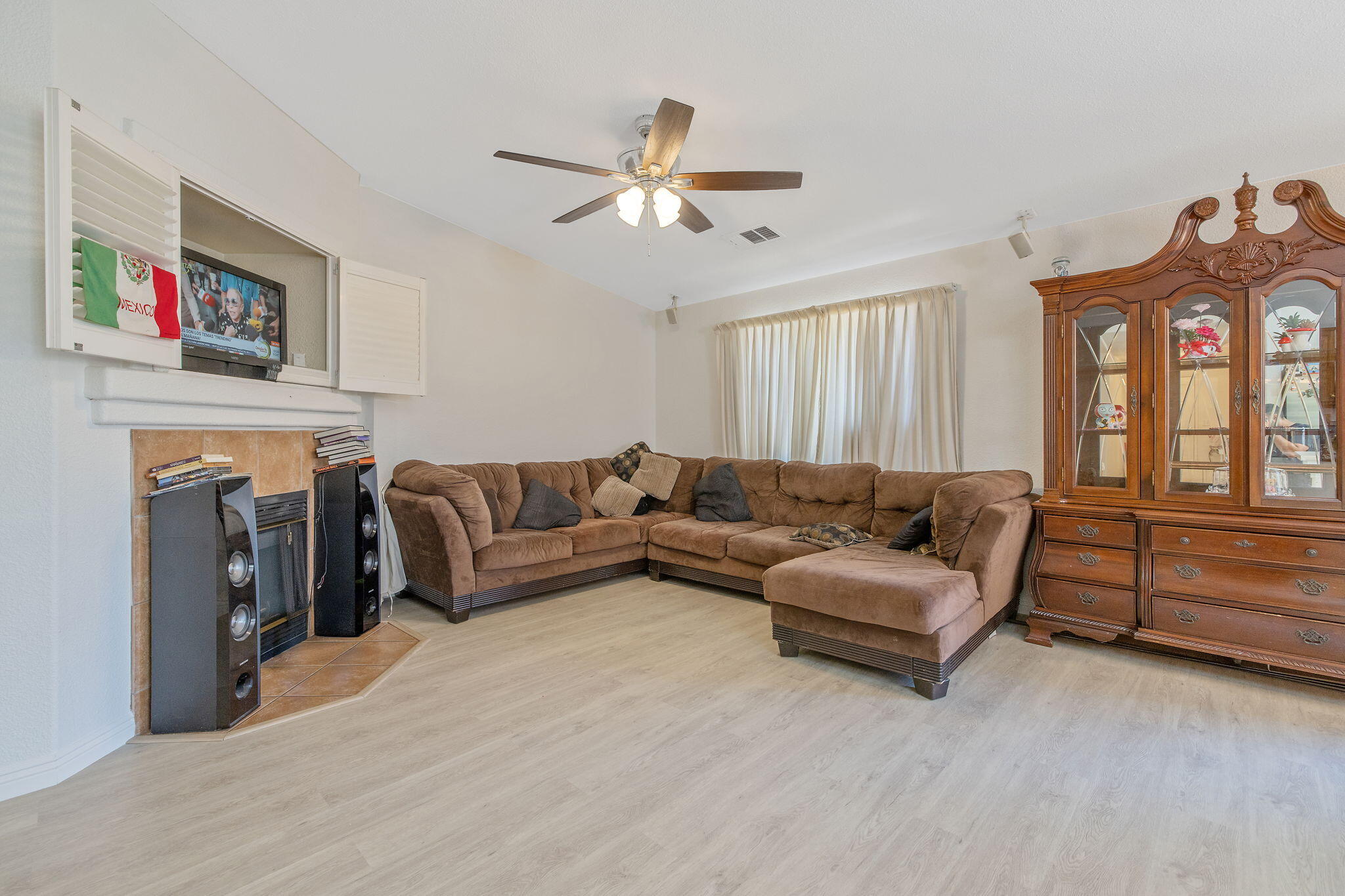 3936 W Delta Ave, Visalia, CA 93291