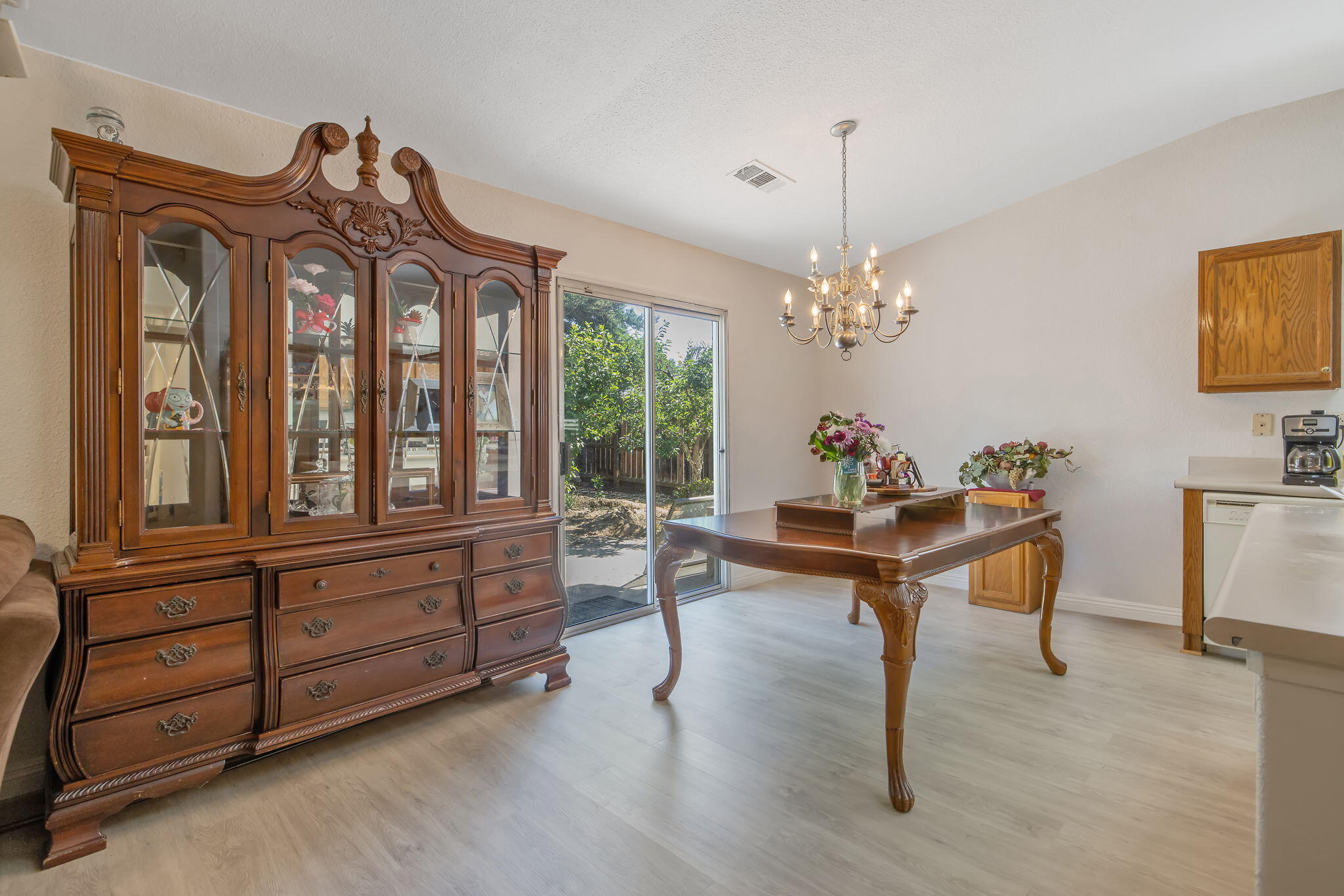 3936 W Delta Ave, Visalia, CA 93291
