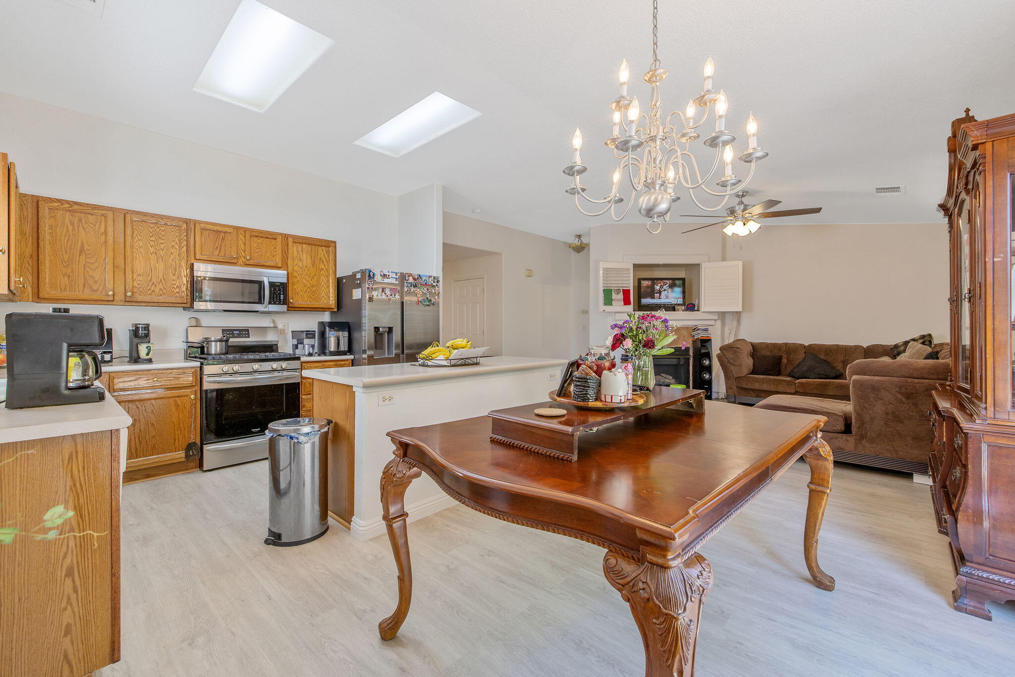 3936 W Delta Ave, Visalia, CA 93291