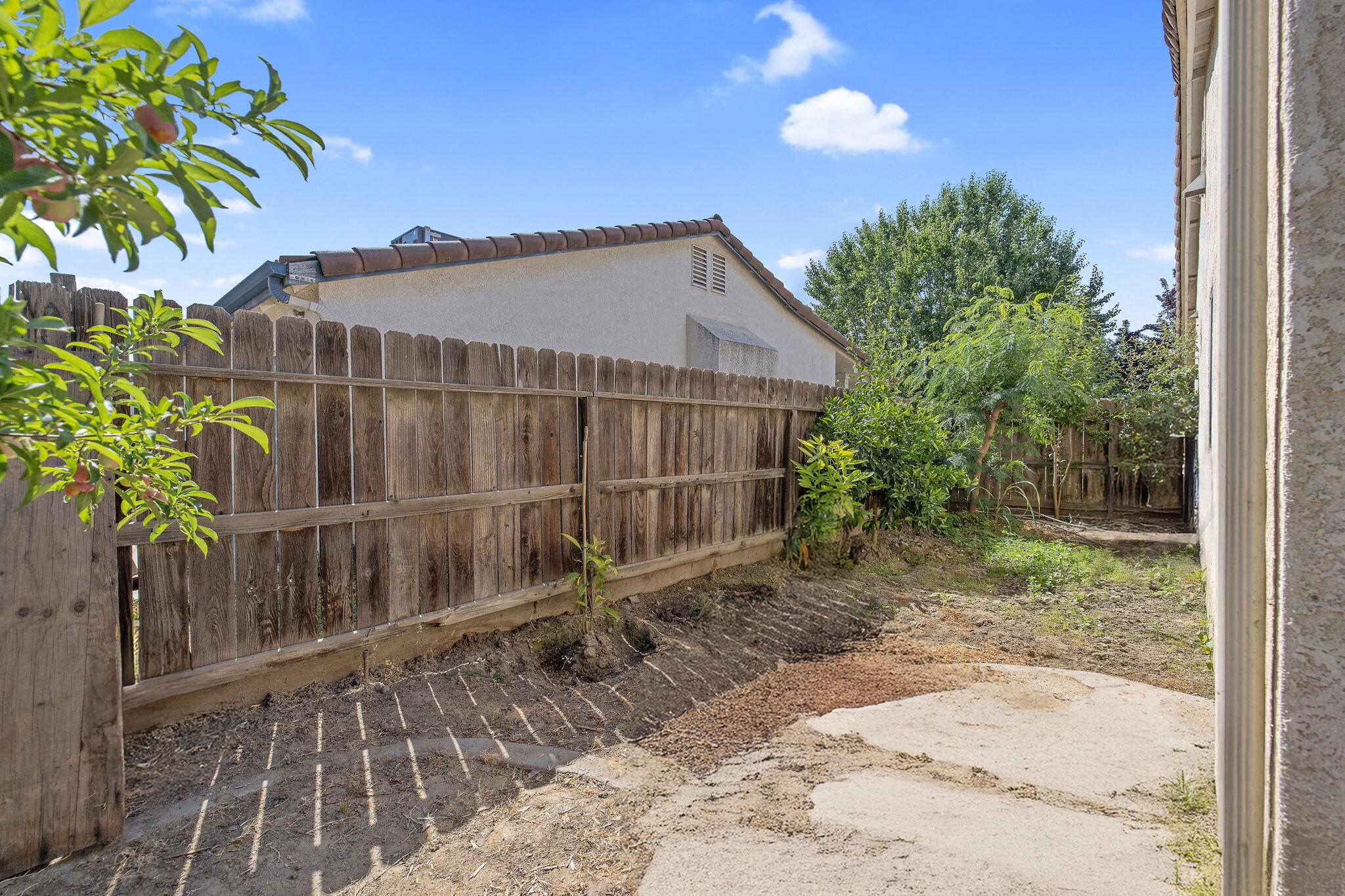 3936 W Delta Ave, Visalia, CA 93291