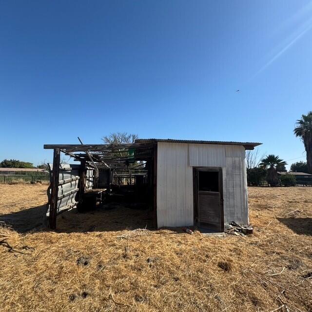 1686 E Foster Dr ##h, Tulare, CA 93274