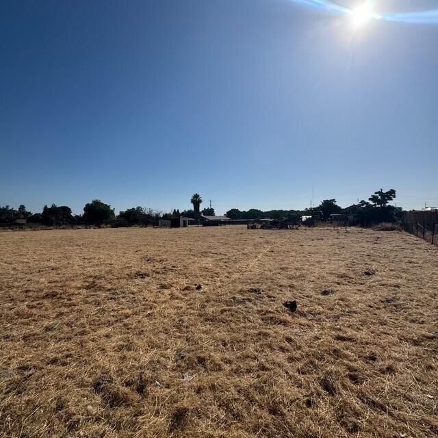 1686 E Foster Dr ##h, Tulare, CA 93274