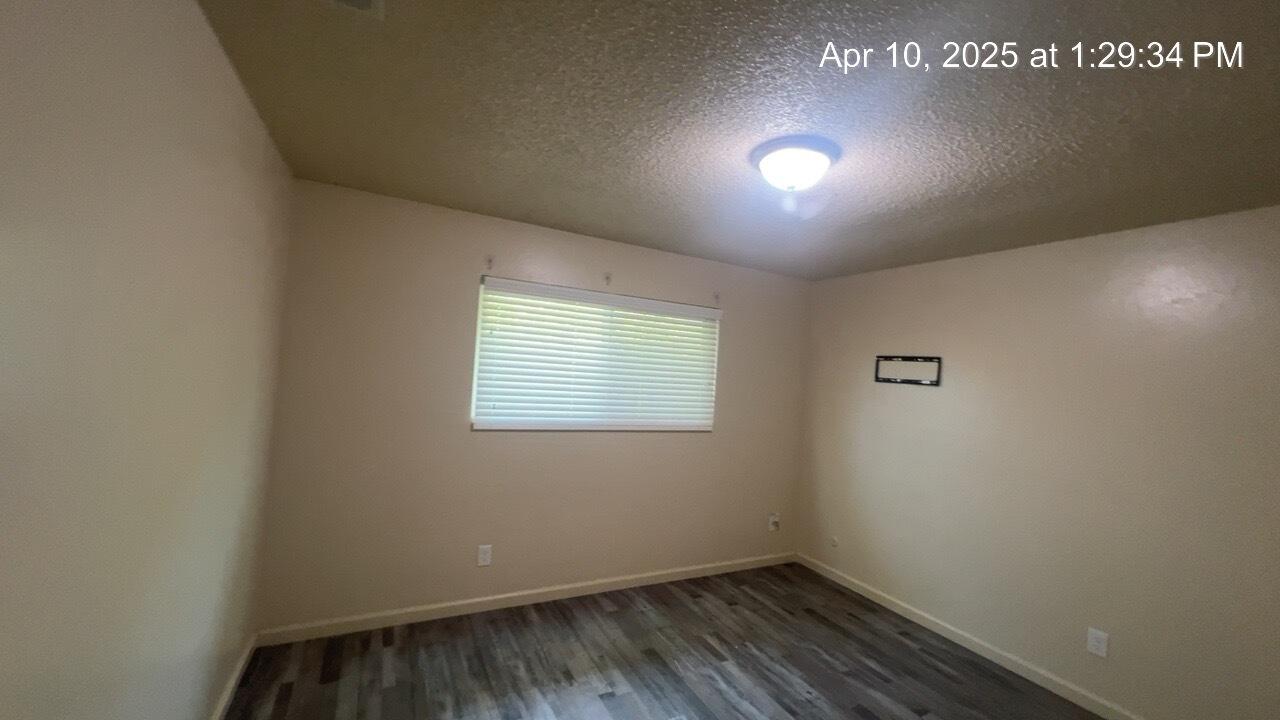 1911 W Princeton Ave, Visalia, CA 93277