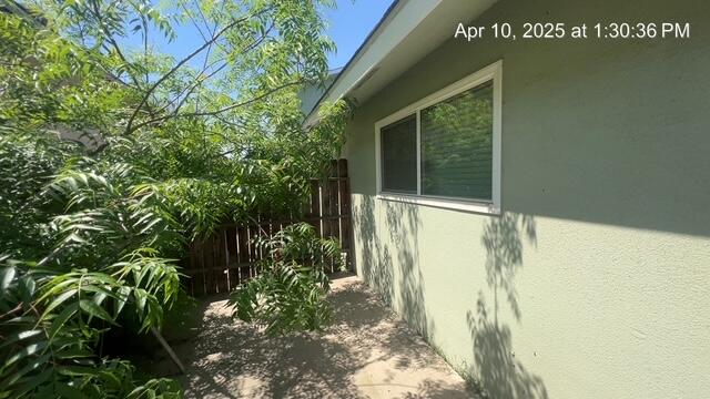 1911 W Princeton Ave, Visalia, CA 93277