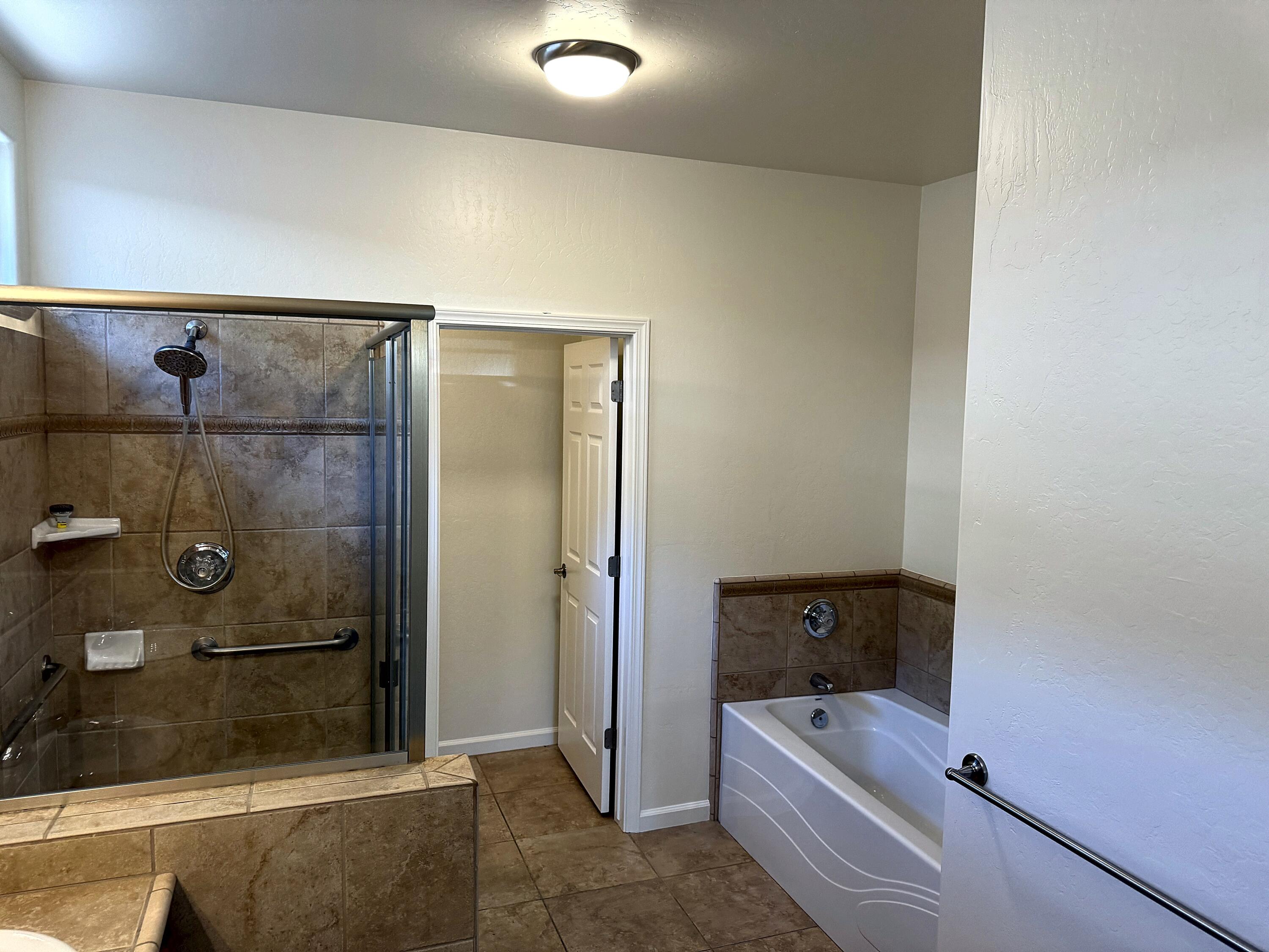 328 S Holland, Visalia, CA 93292