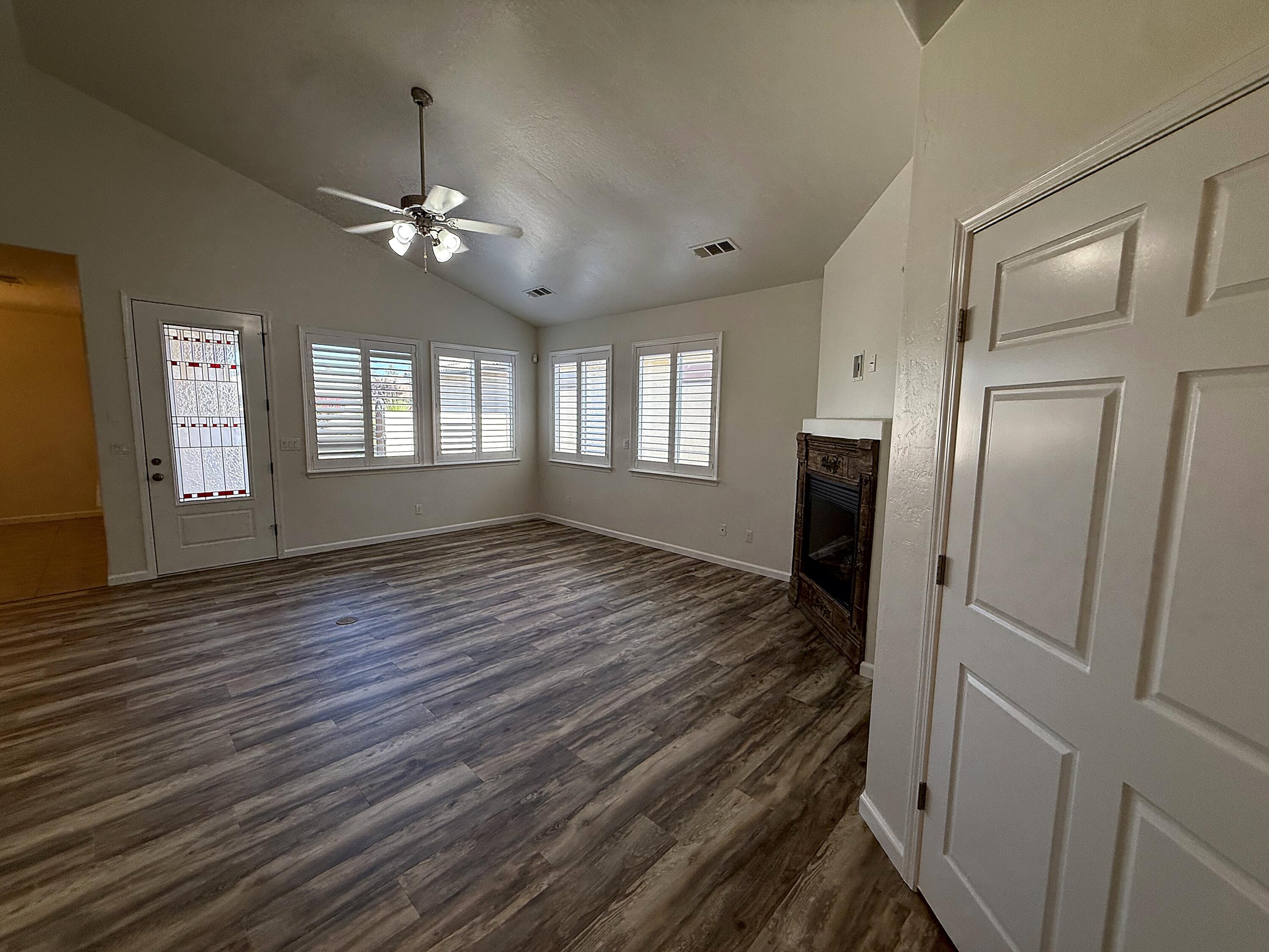 328 S Holland, Visalia, CA 93292