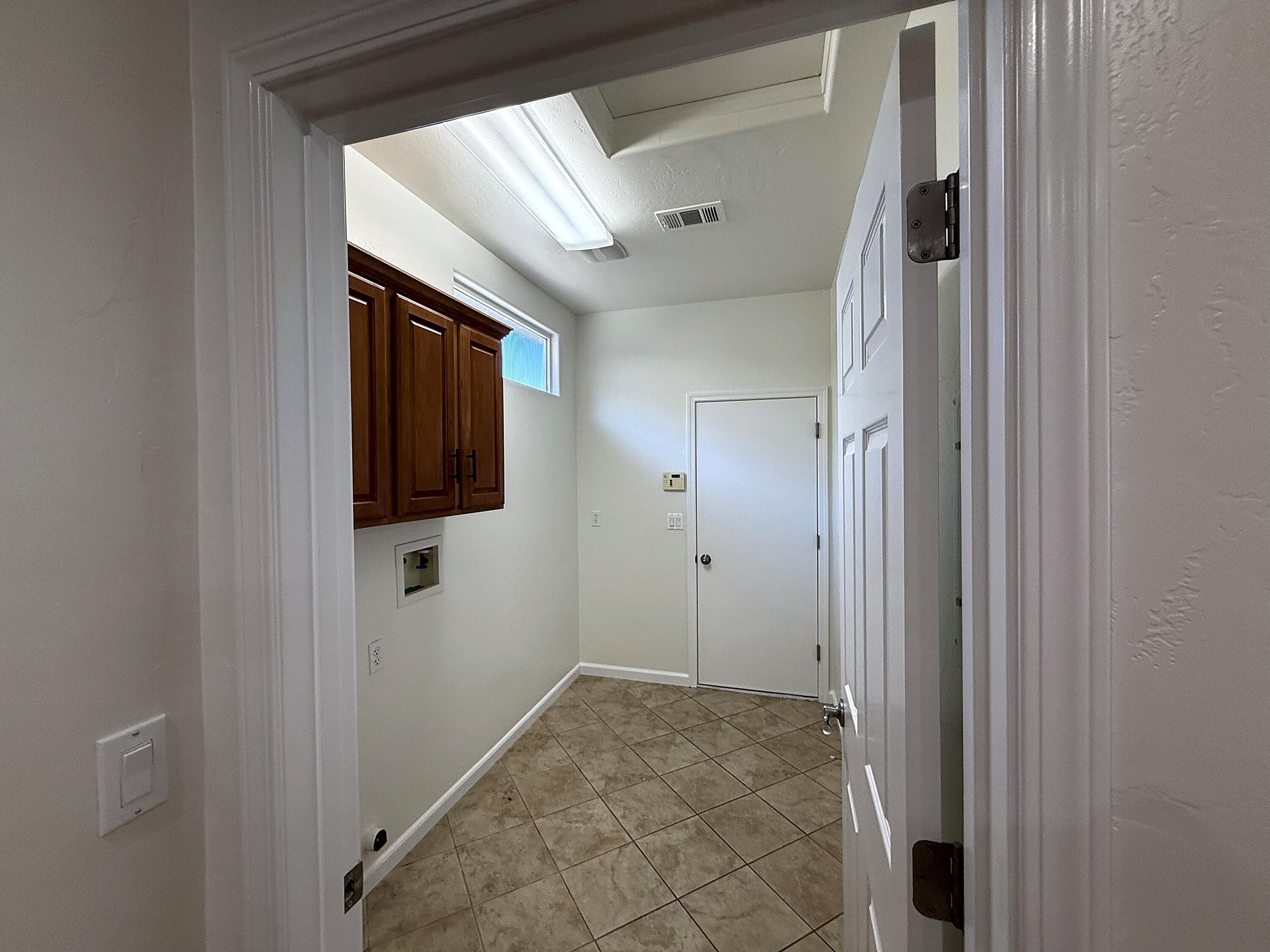 328 S Holland, Visalia, CA 93292