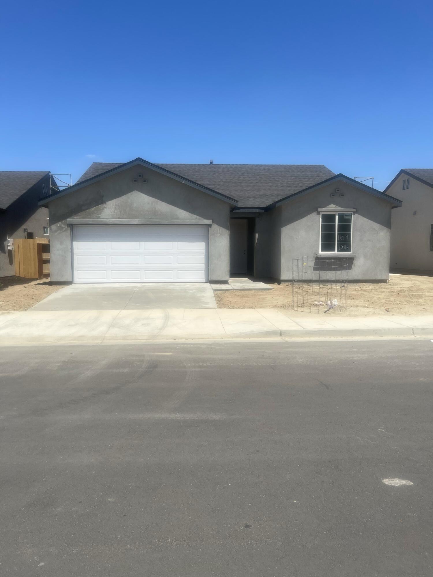 13463 Fifth St #Lot13, Parlier, CA 93648