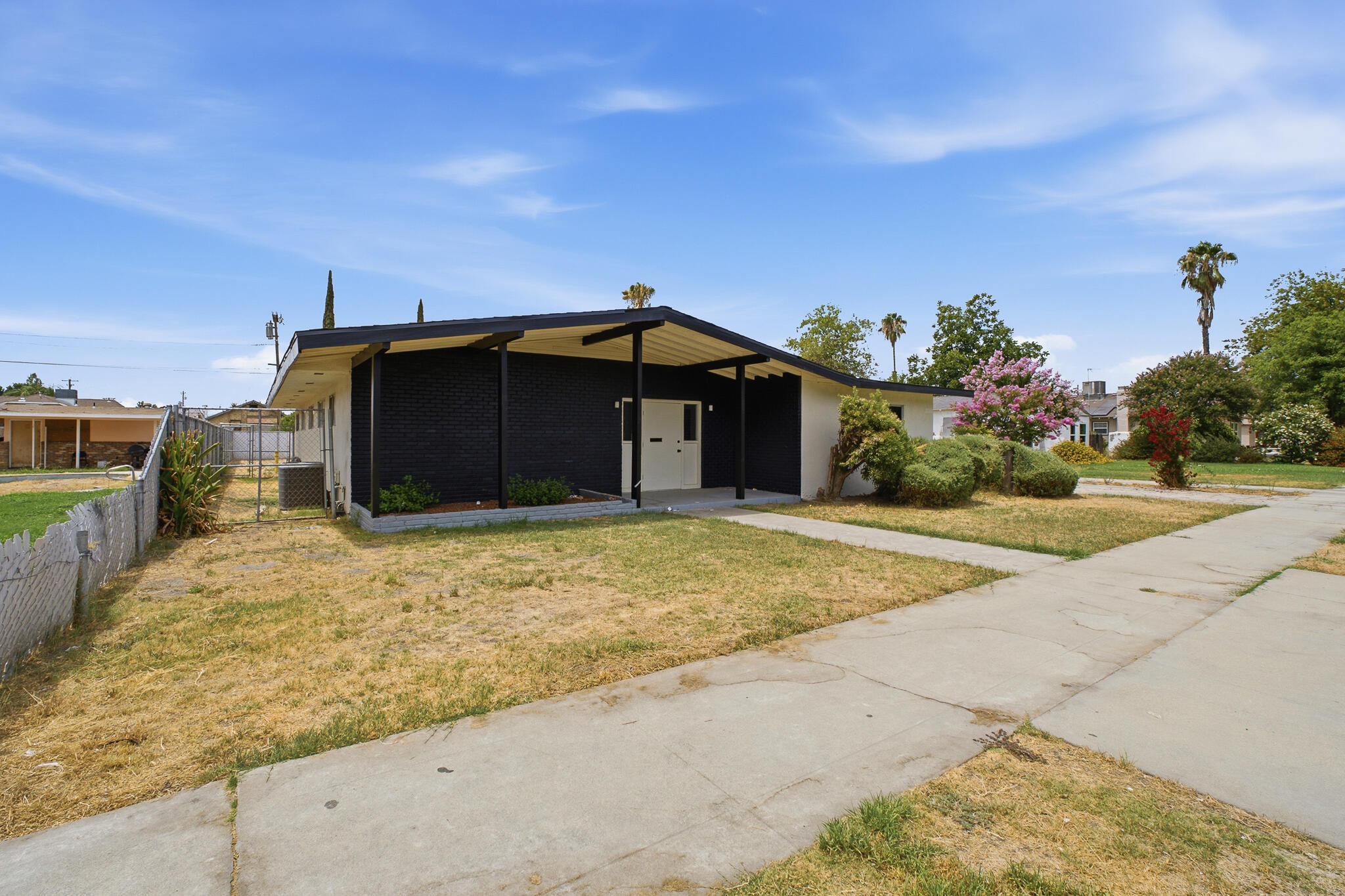 1012 Hale Ave, Corcoran, CA 93212