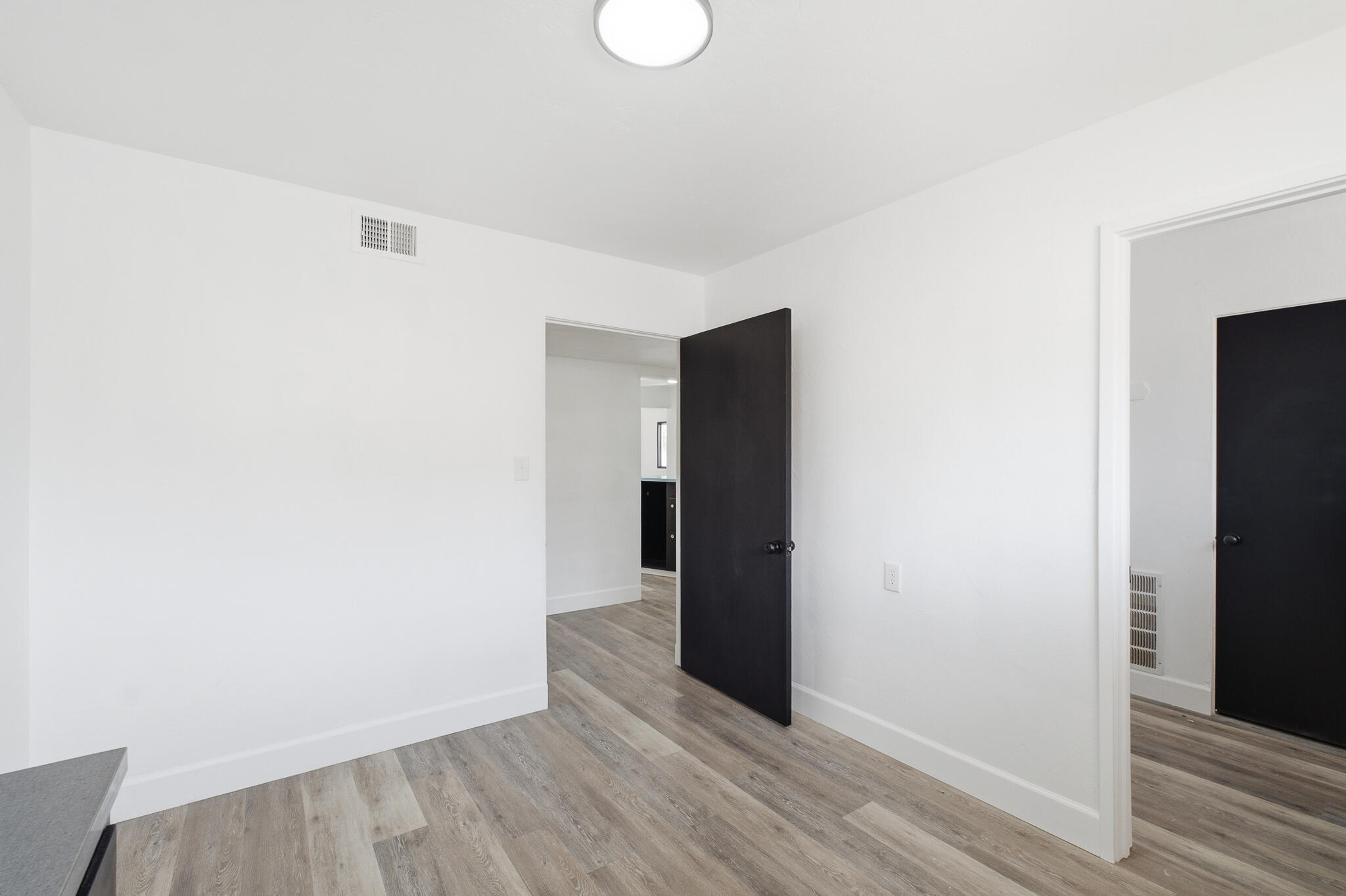 1012 Hale Ave, Corcoran, CA 93212