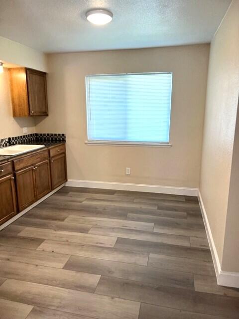 223 NW 3rd Ave, Visalia, CA 93291
