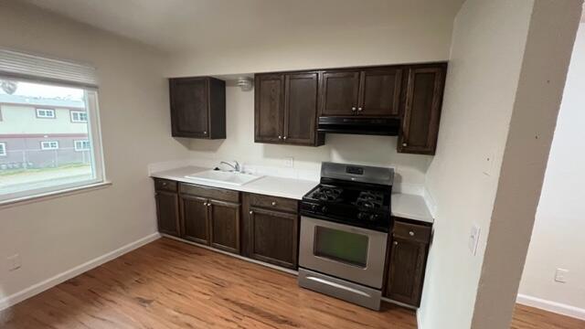 223 NW 3rd Ave, Visalia, CA 93291