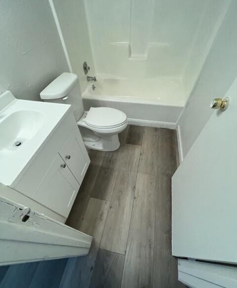 221 NW 3rd Ave, Visalia, CA 93291
