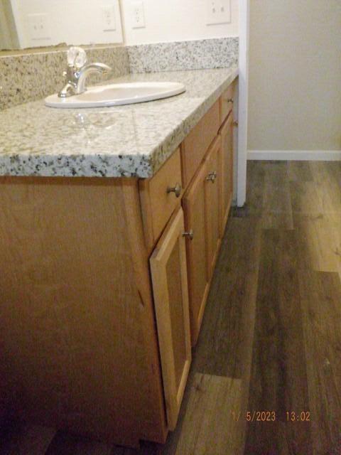 221 NW 3rd Ave, Visalia, CA 93291