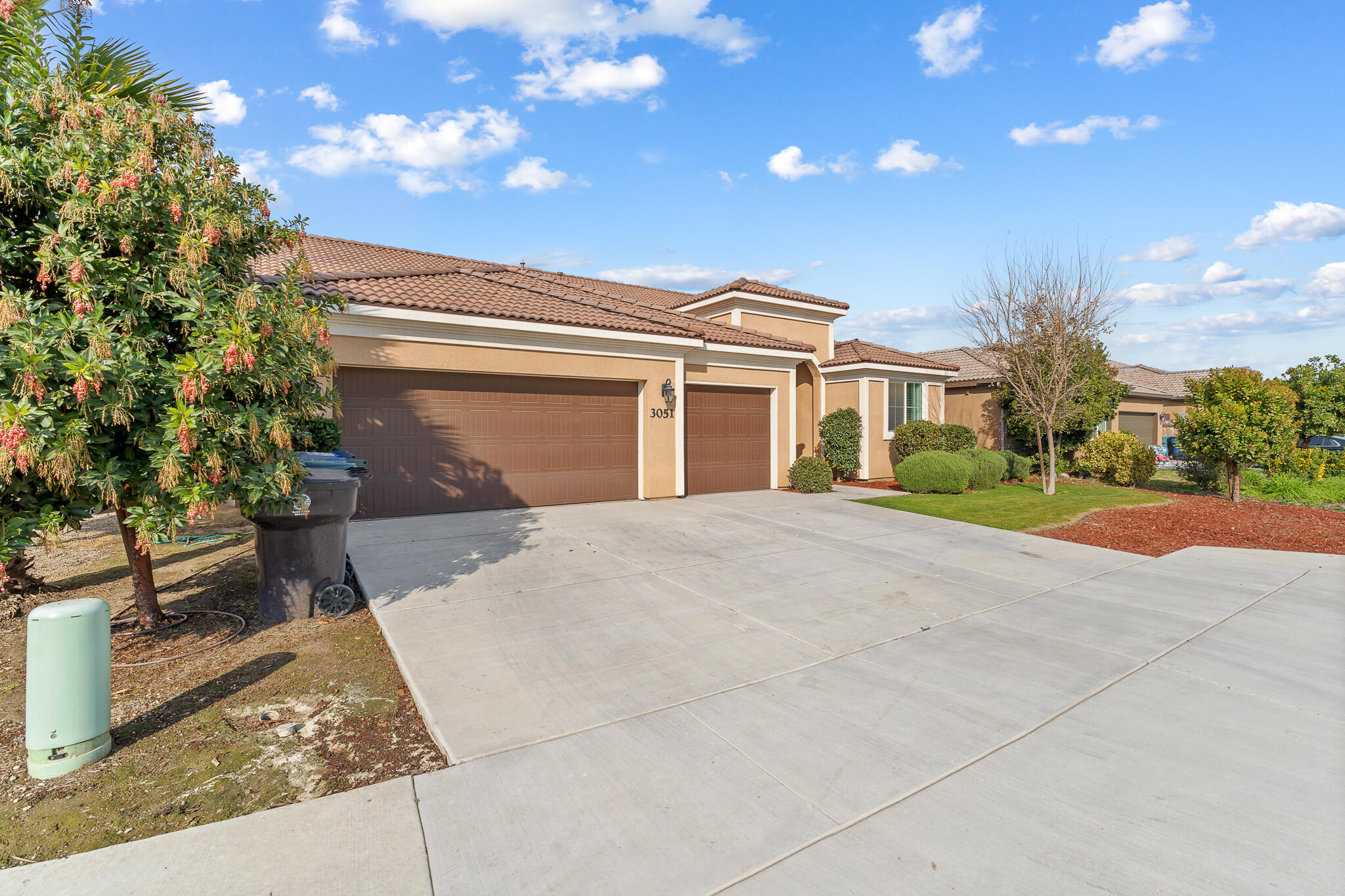 3051 Britannia St, Tulare, CA 93274