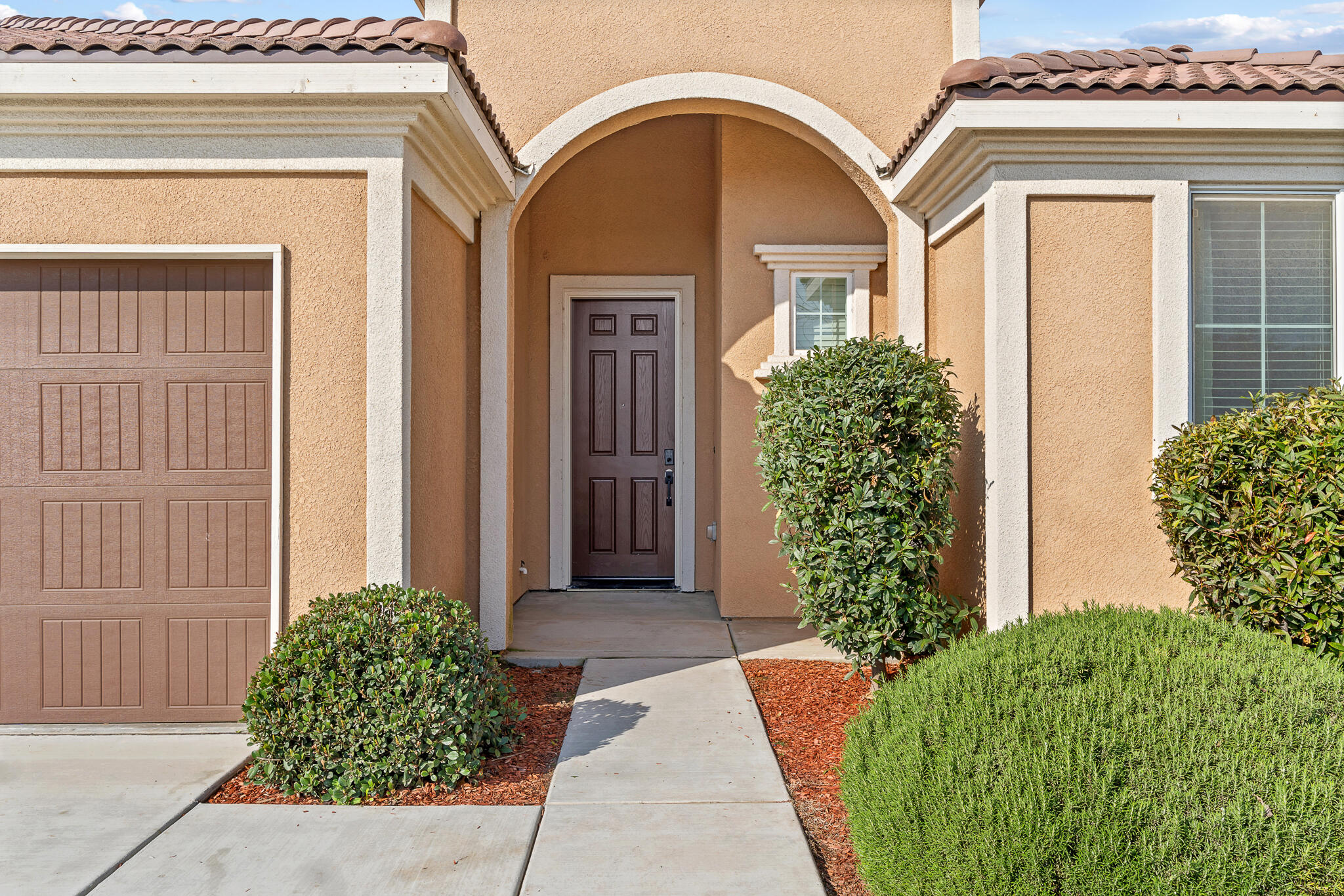 3051 Britannia St, Tulare, CA 93274