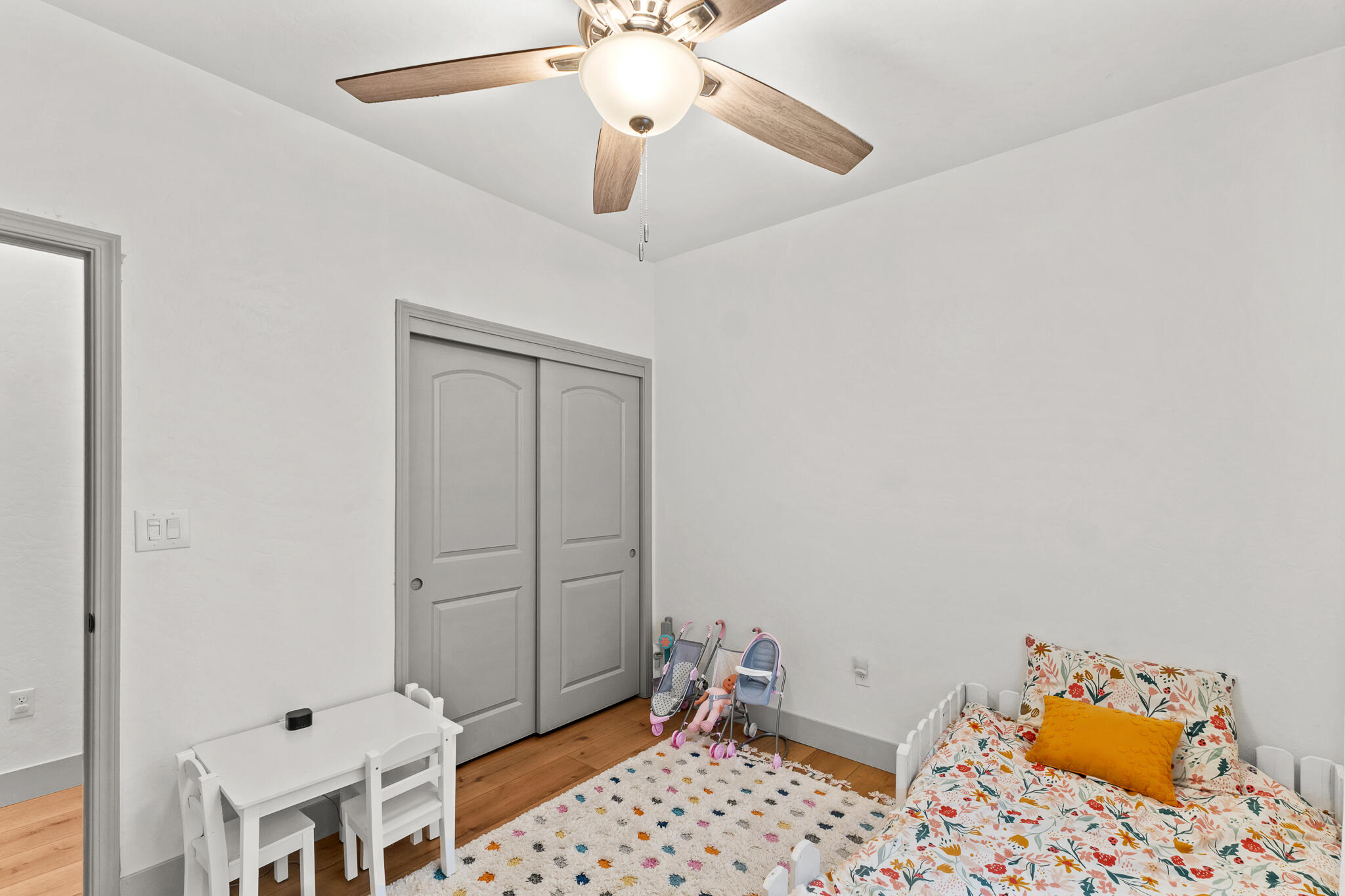 3051 Britannia St, Tulare, CA 93274