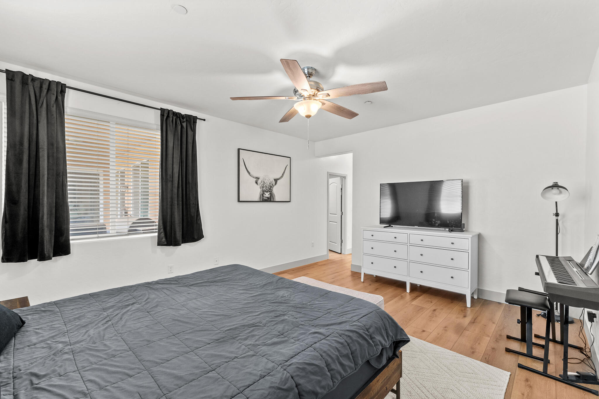 3051 Britannia St, Tulare, CA 93274