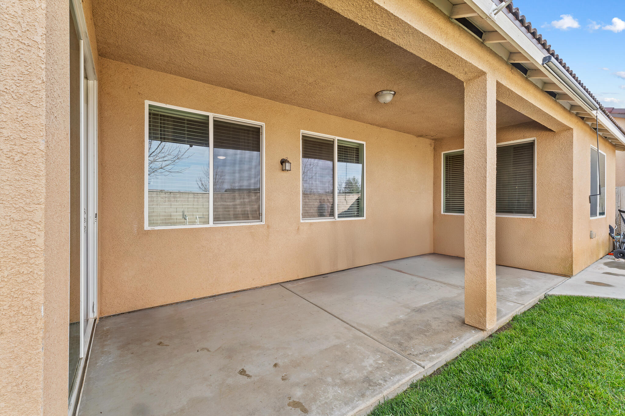 3051 Britannia St, Tulare, CA 93274