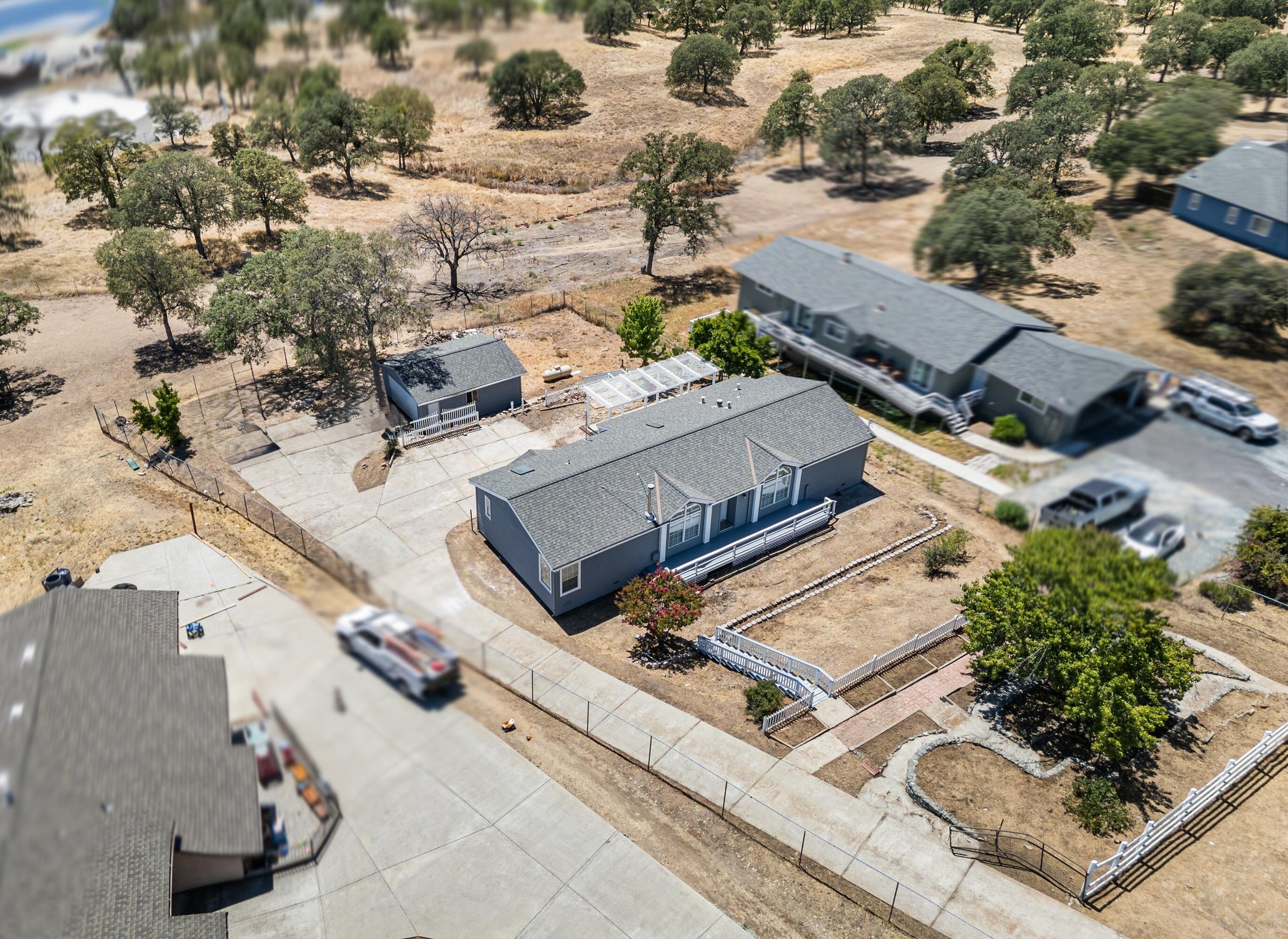 5002 Little John Rd, Copperopolis, CA 95228