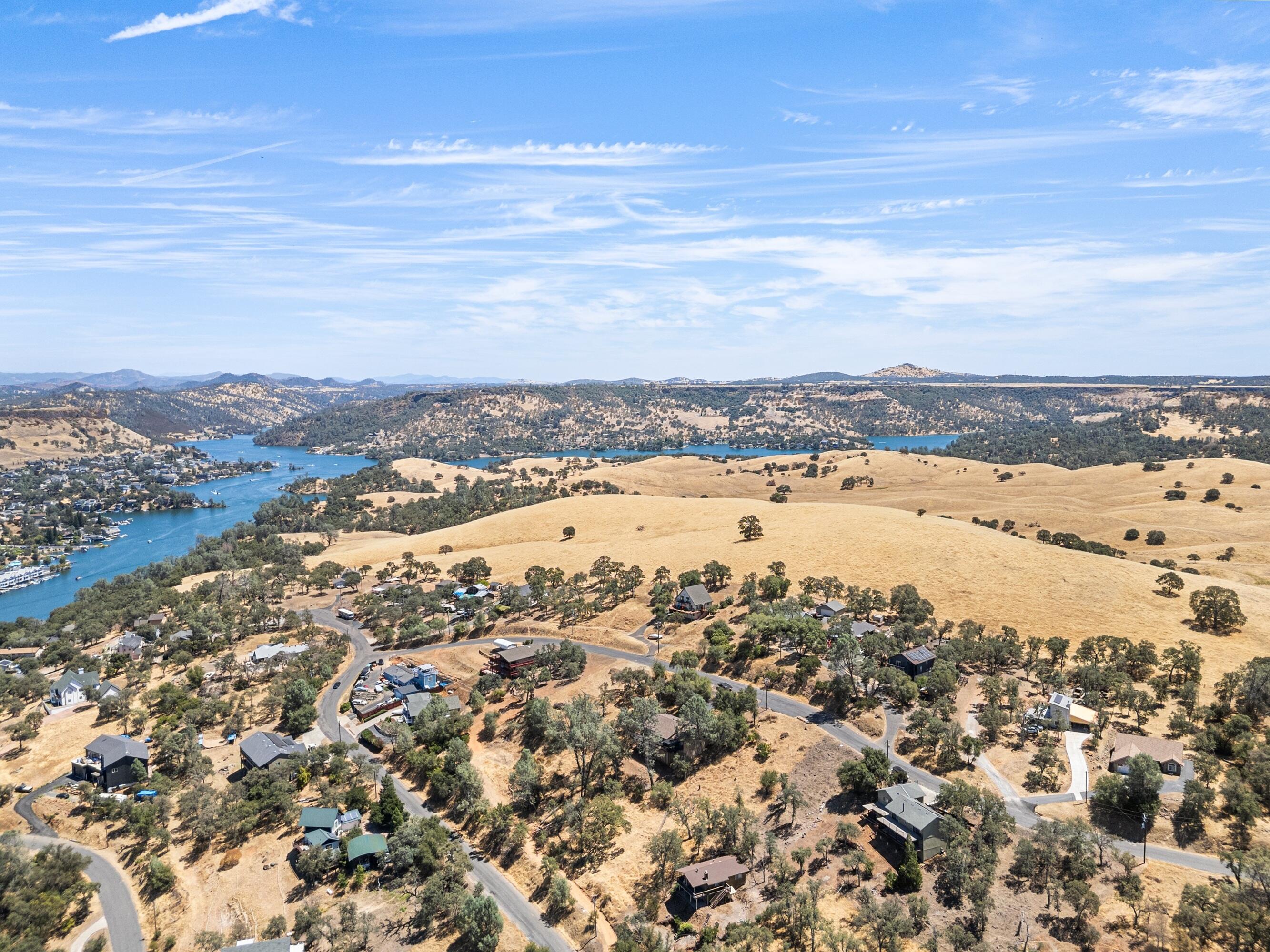 5002 Little John Rd, Copperopolis, CA 95228