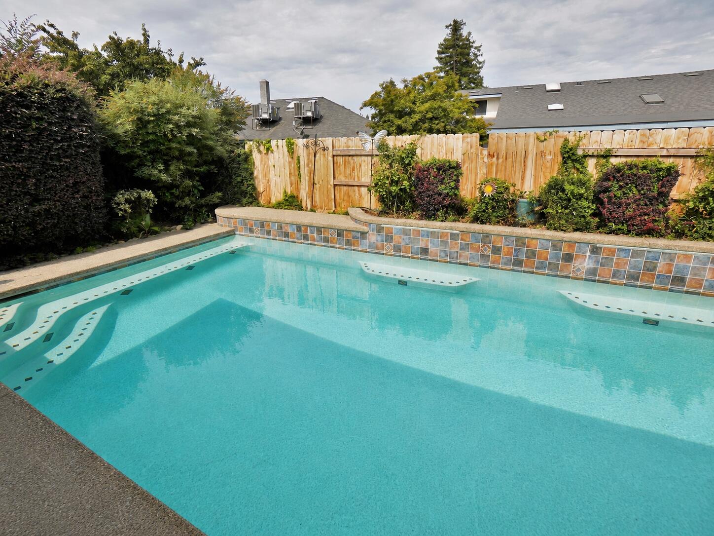 1105 N Cindy St, Visalia, CA 93291