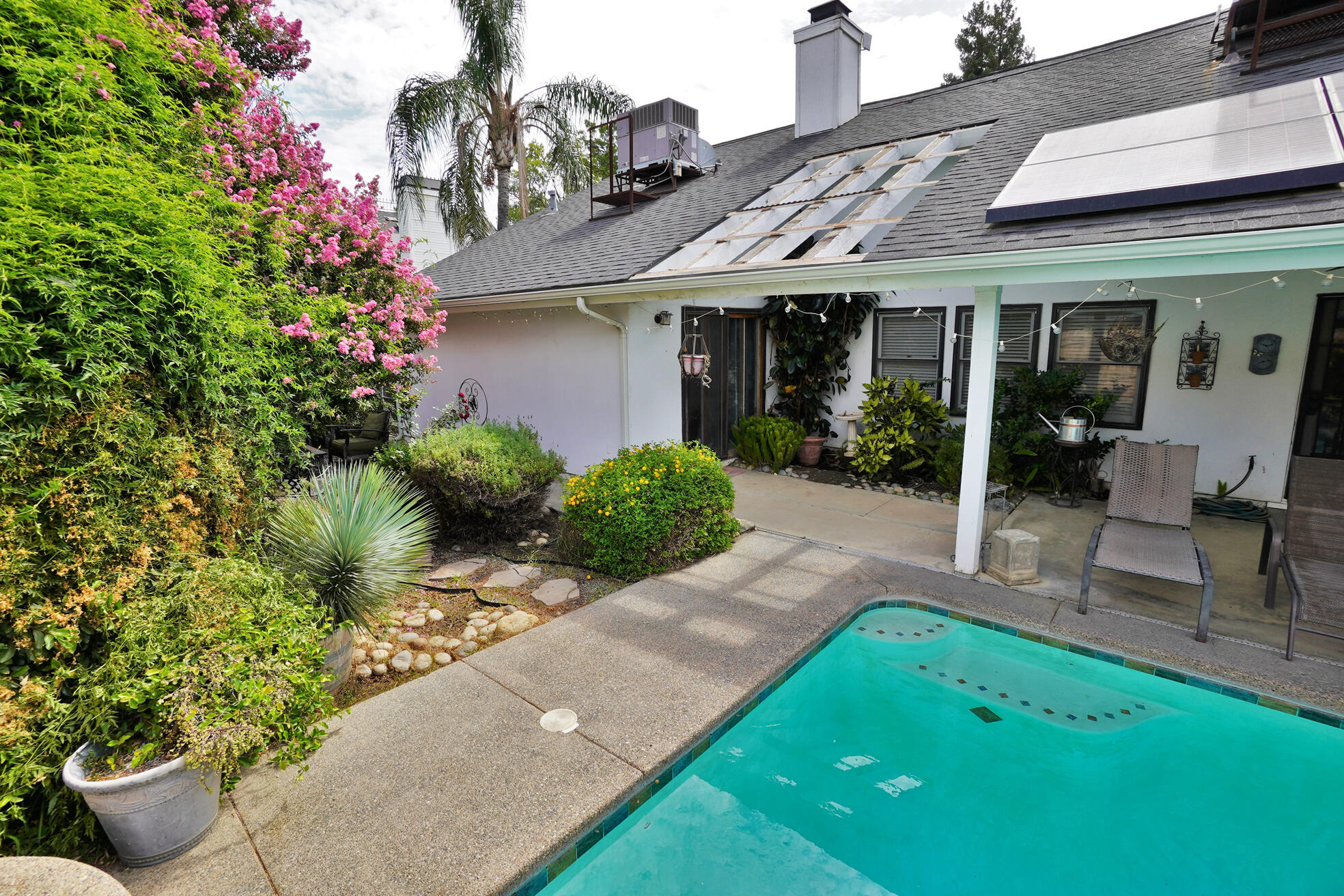 1105 N Cindy St, Visalia, CA 93291