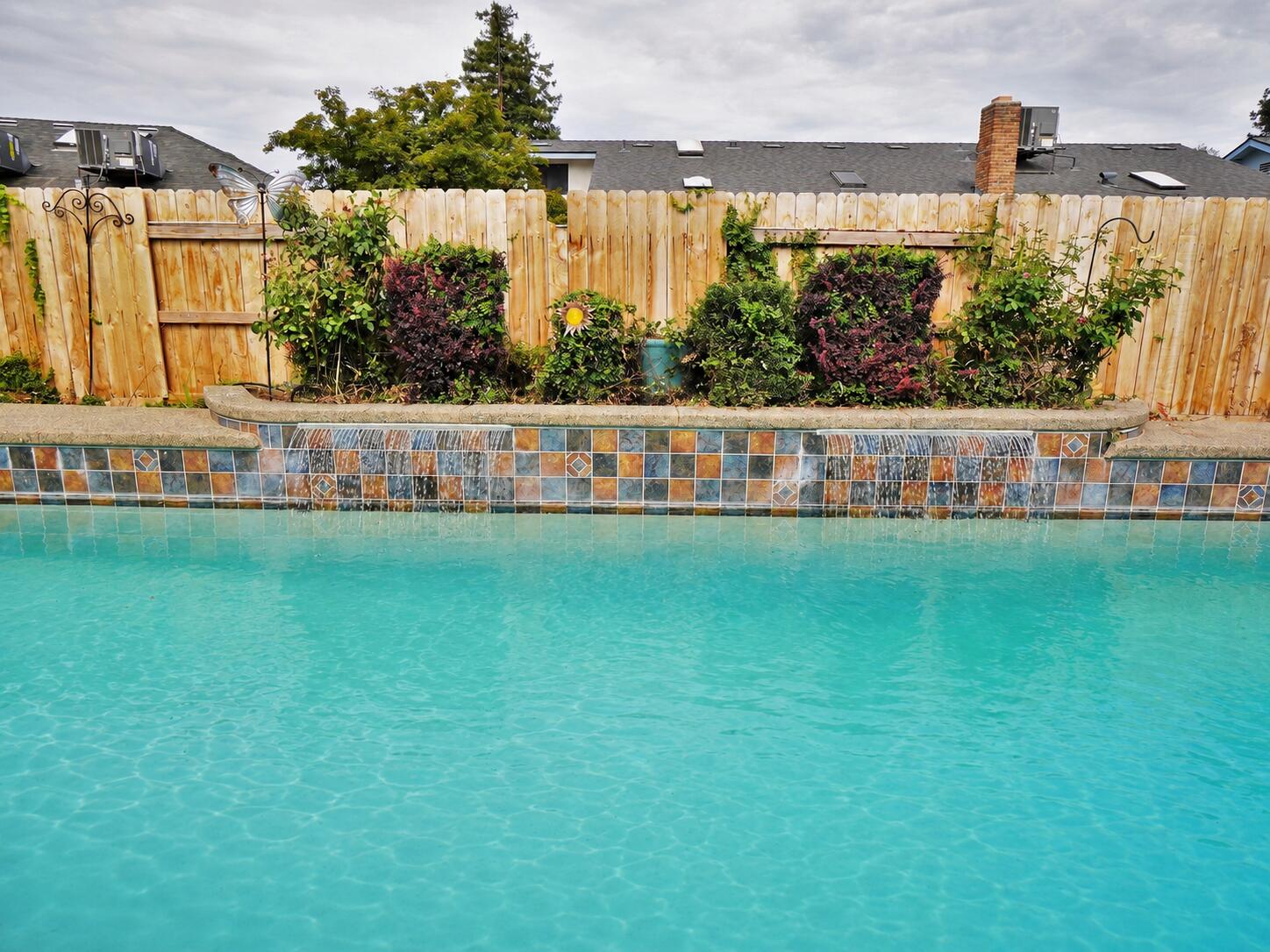 1105 N Cindy St, Visalia, CA 93291