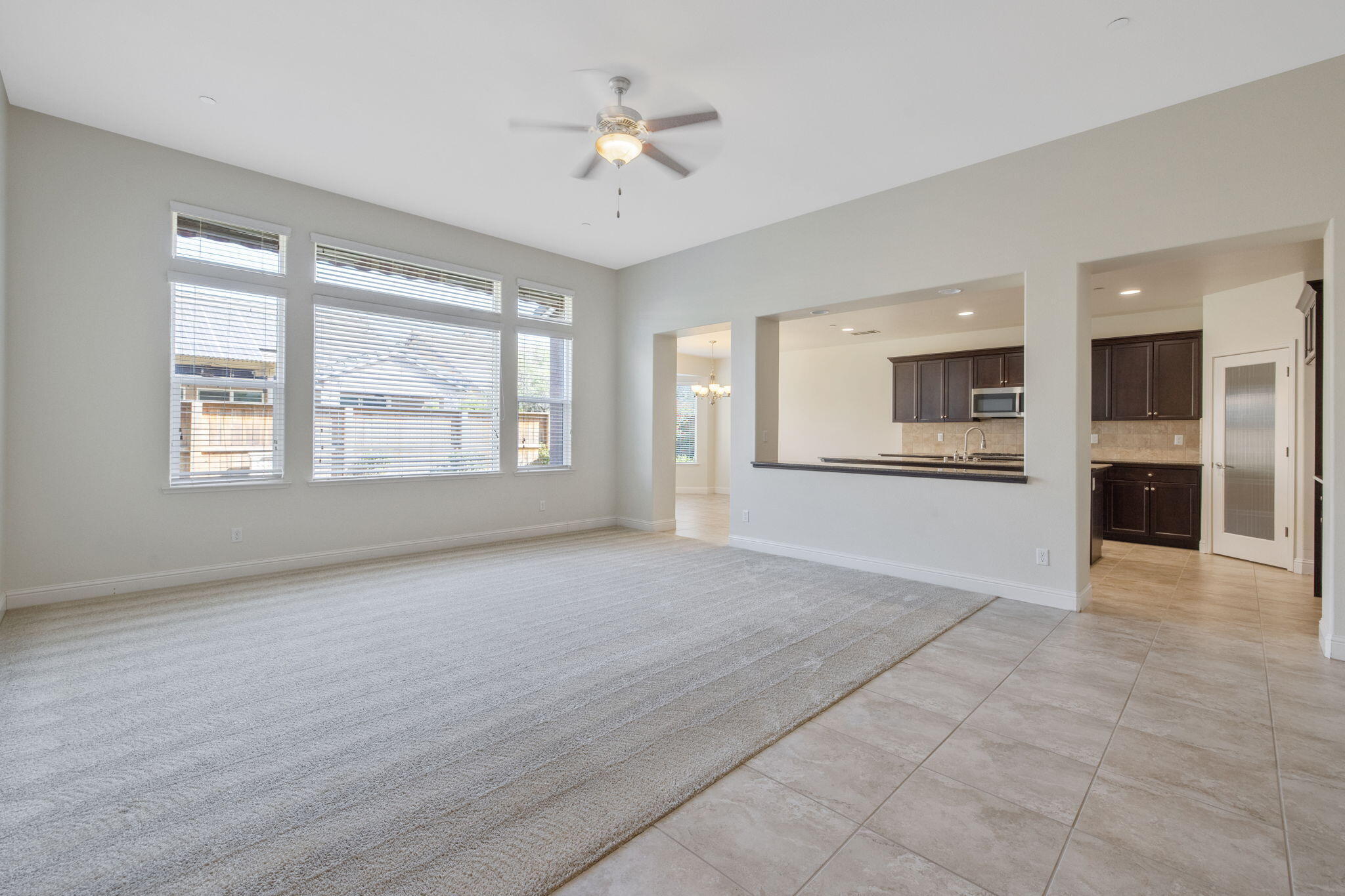 3825 Chessa Ln, Clovis, CA 93619