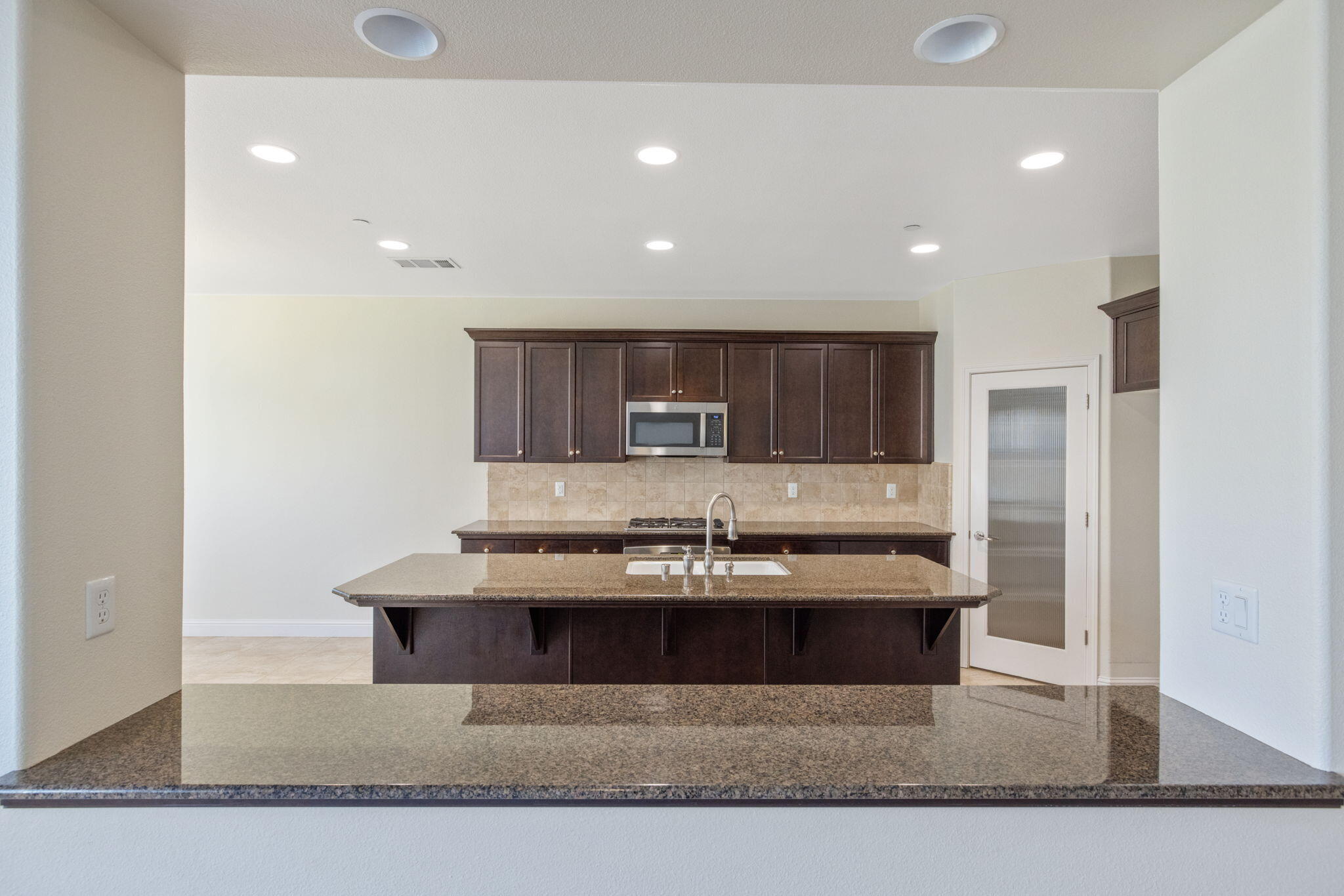 3825 Chessa Ln, Clovis, CA 93619