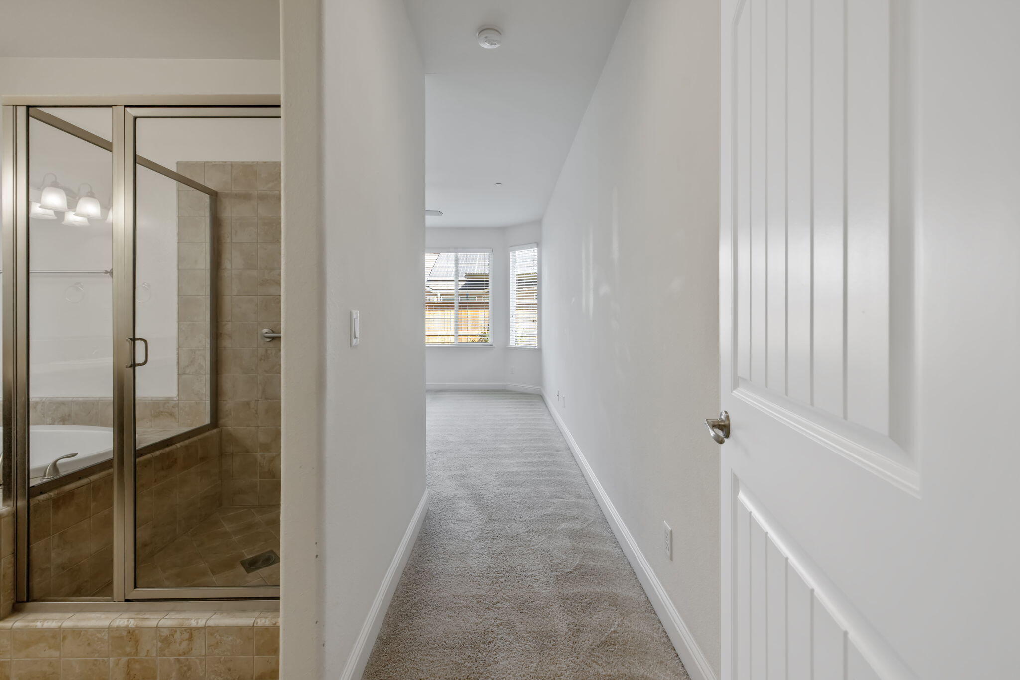 3825 Chessa Ln, Clovis, CA 93619