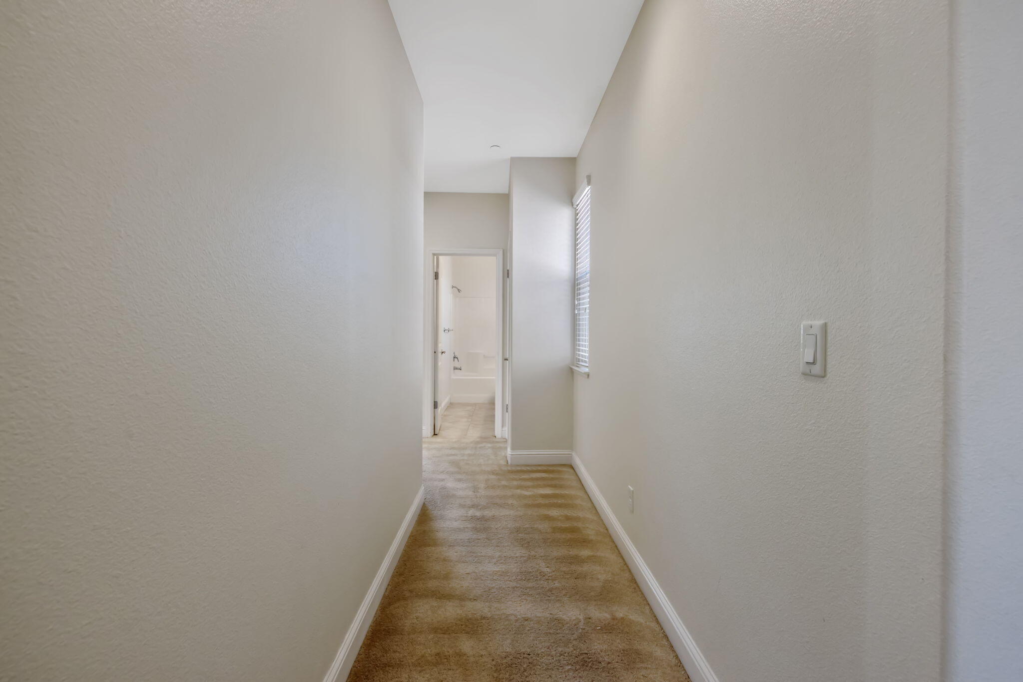 3825 Chessa Ln, Clovis, CA 93619