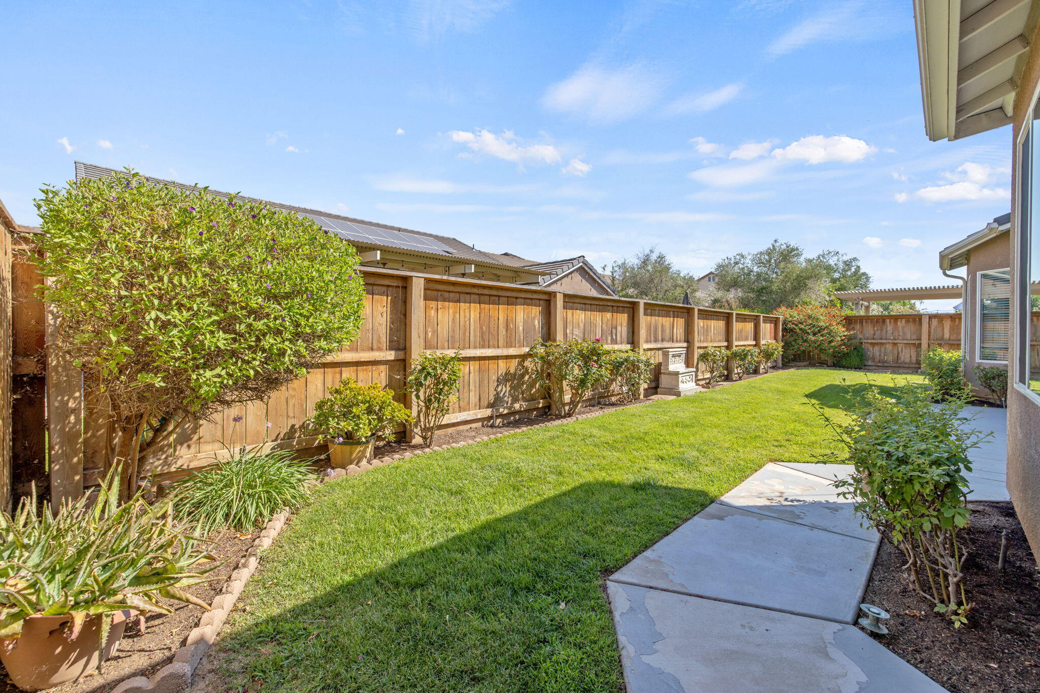 3825 Chessa Ln, Clovis, CA 93619
