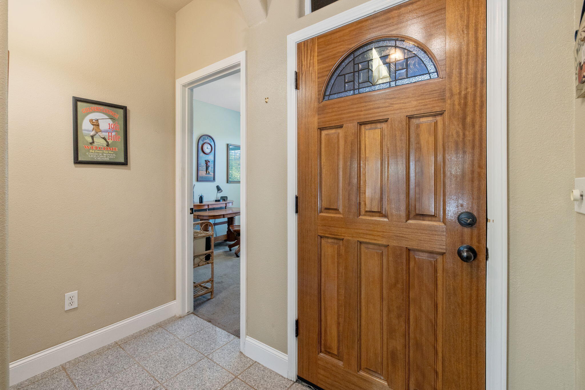 517 Yokut Ct, Woodlake, CA 93286