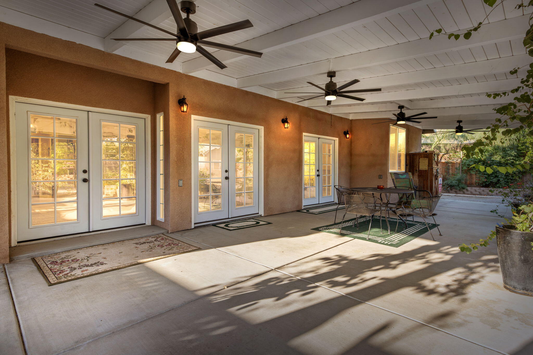 517 Yokut Ct, Woodlake, CA 93286